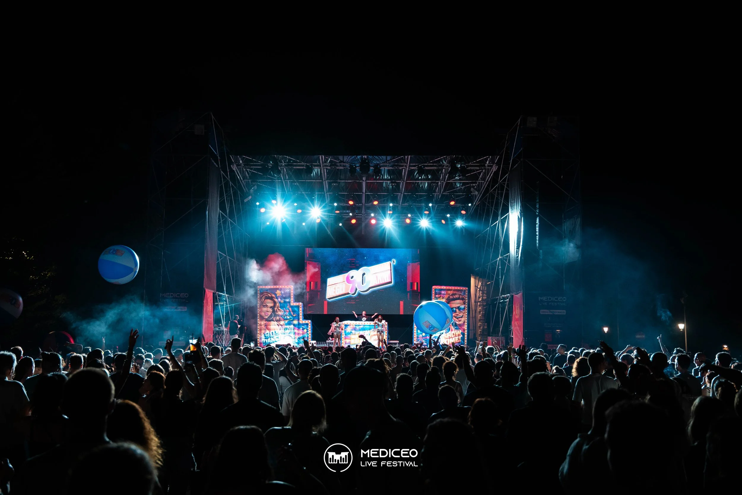 26.07.26 mediceo 90 logo-181.jpg