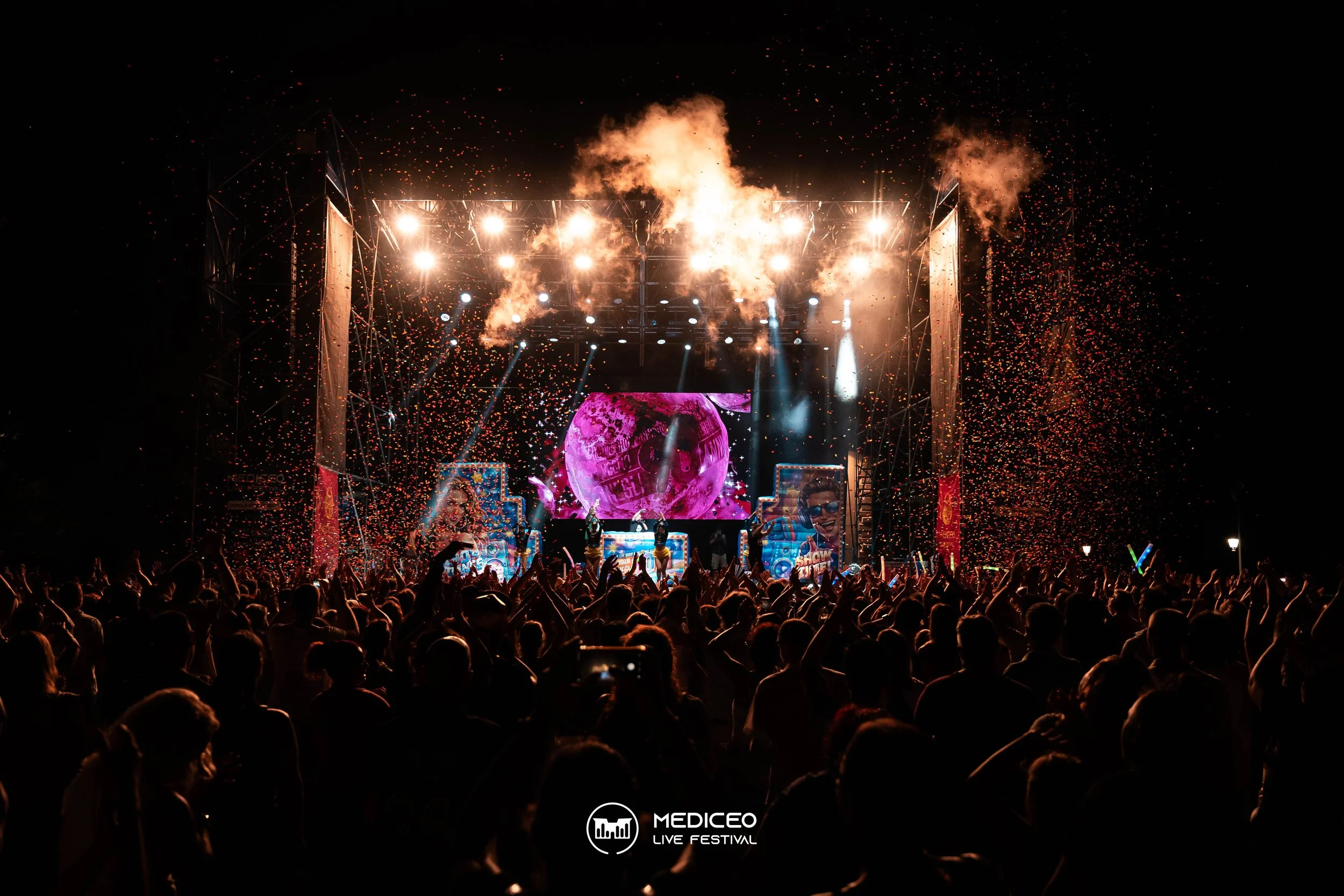 26.07.26 mediceo 90 logo-101.jpg