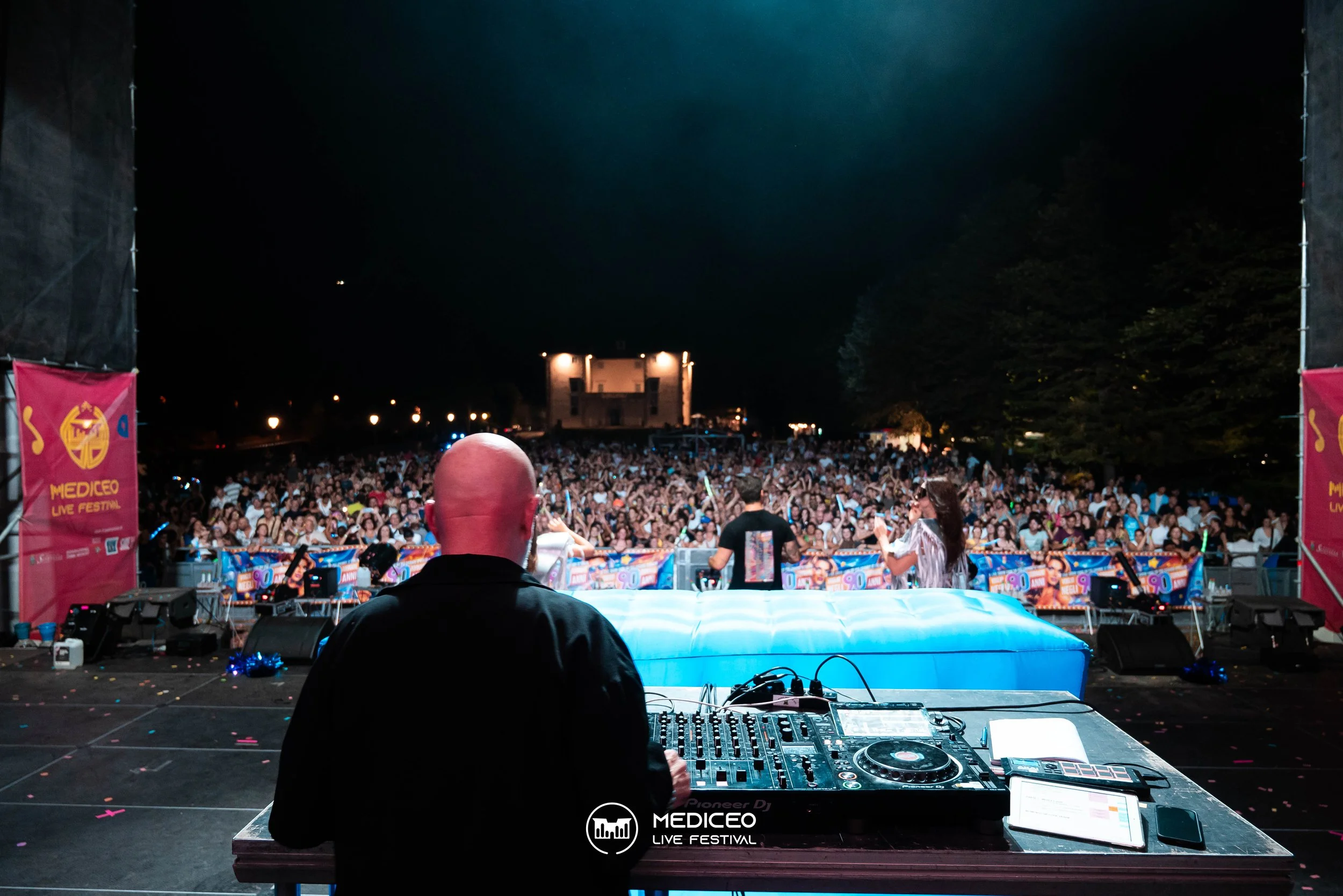 26.07.26 mediceo 90 logo-192.jpg
