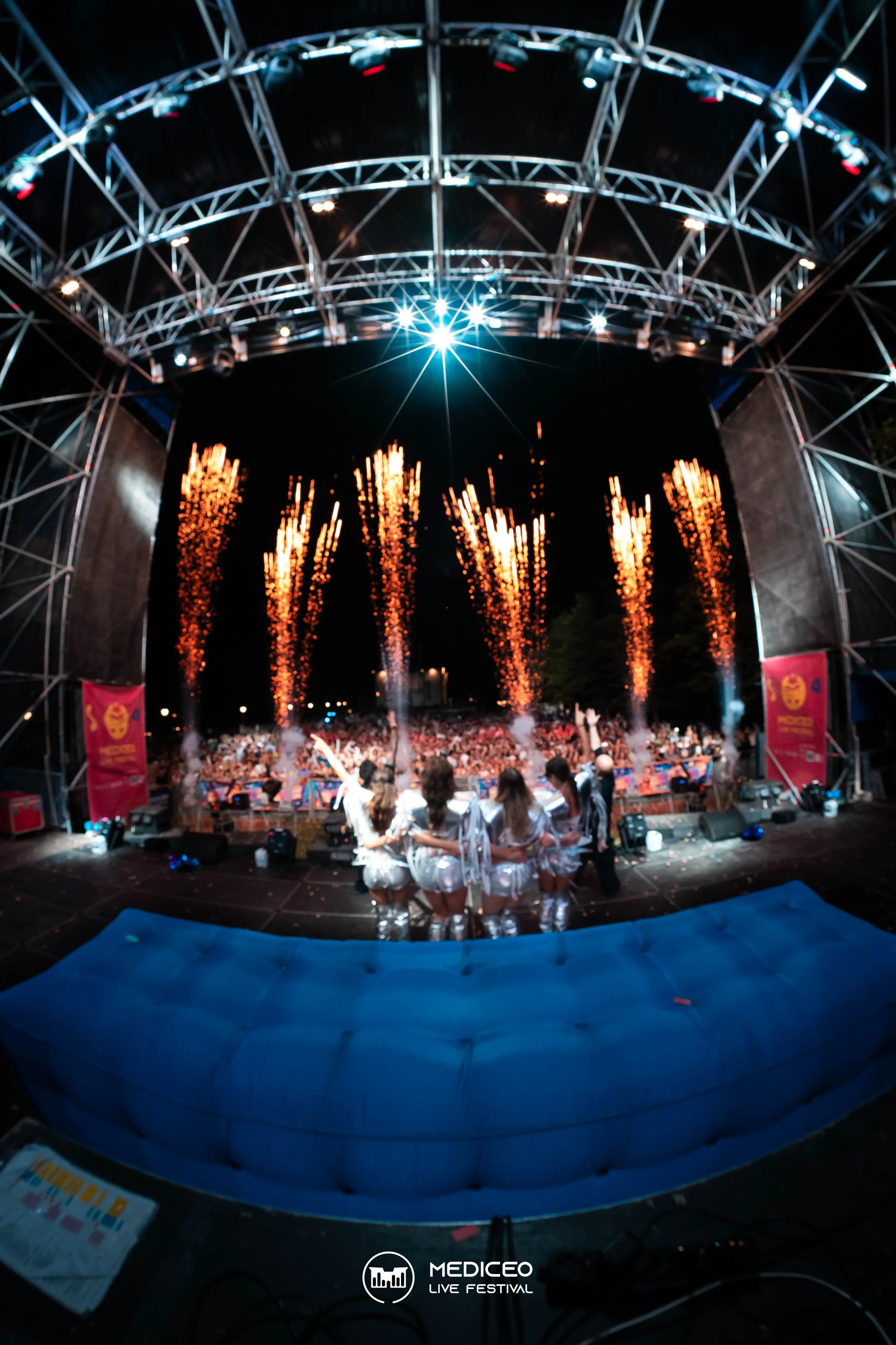 26.07.26 mediceo 90 logo-193.jpg