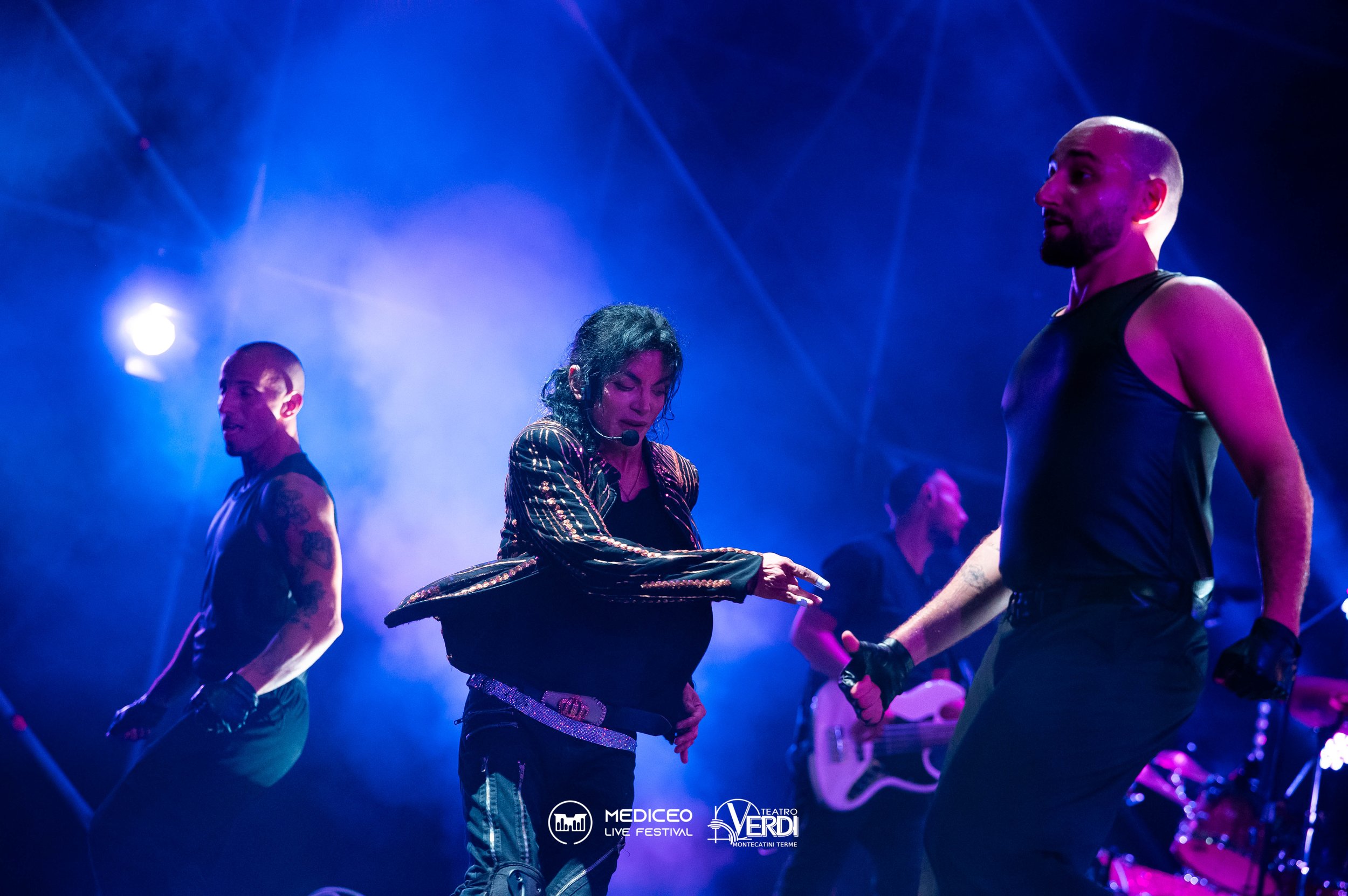 26.08.05 mediceo mj-100.jpg