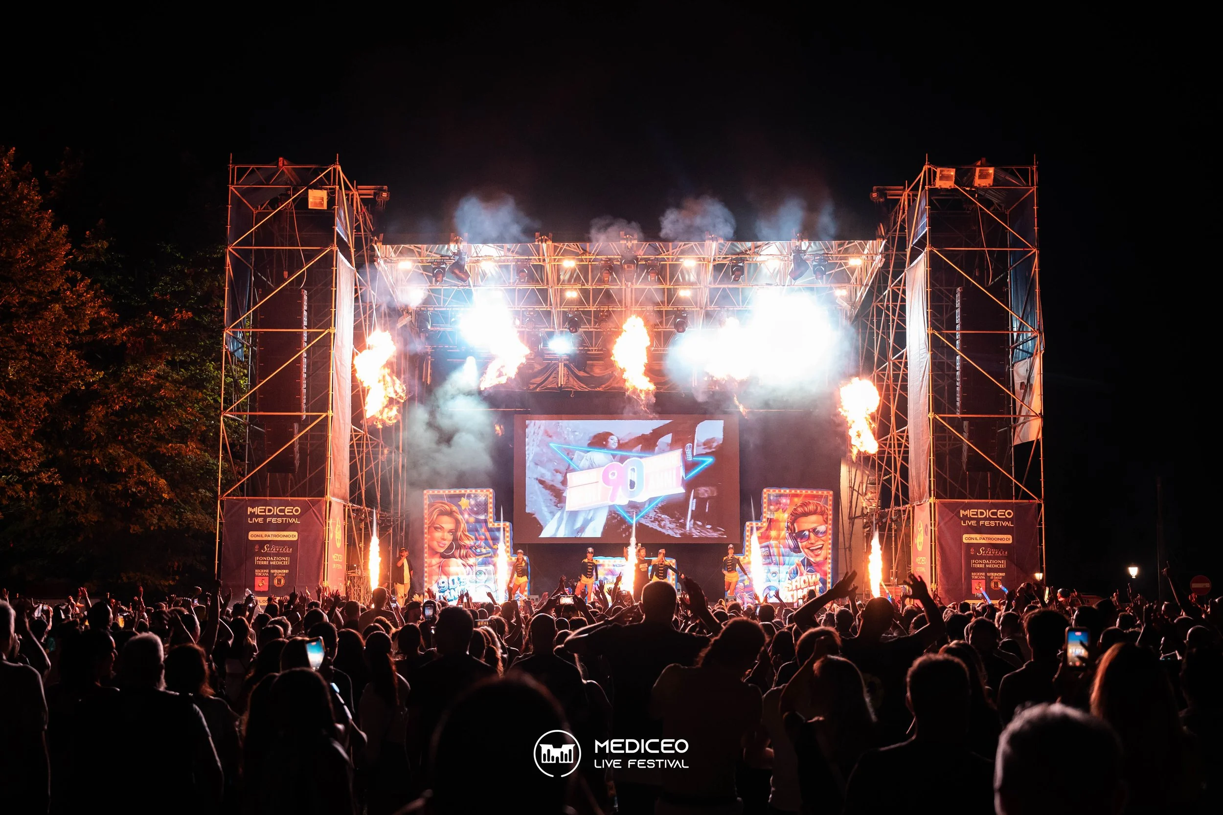 26.07.26 mediceo 90 logo-113.jpg