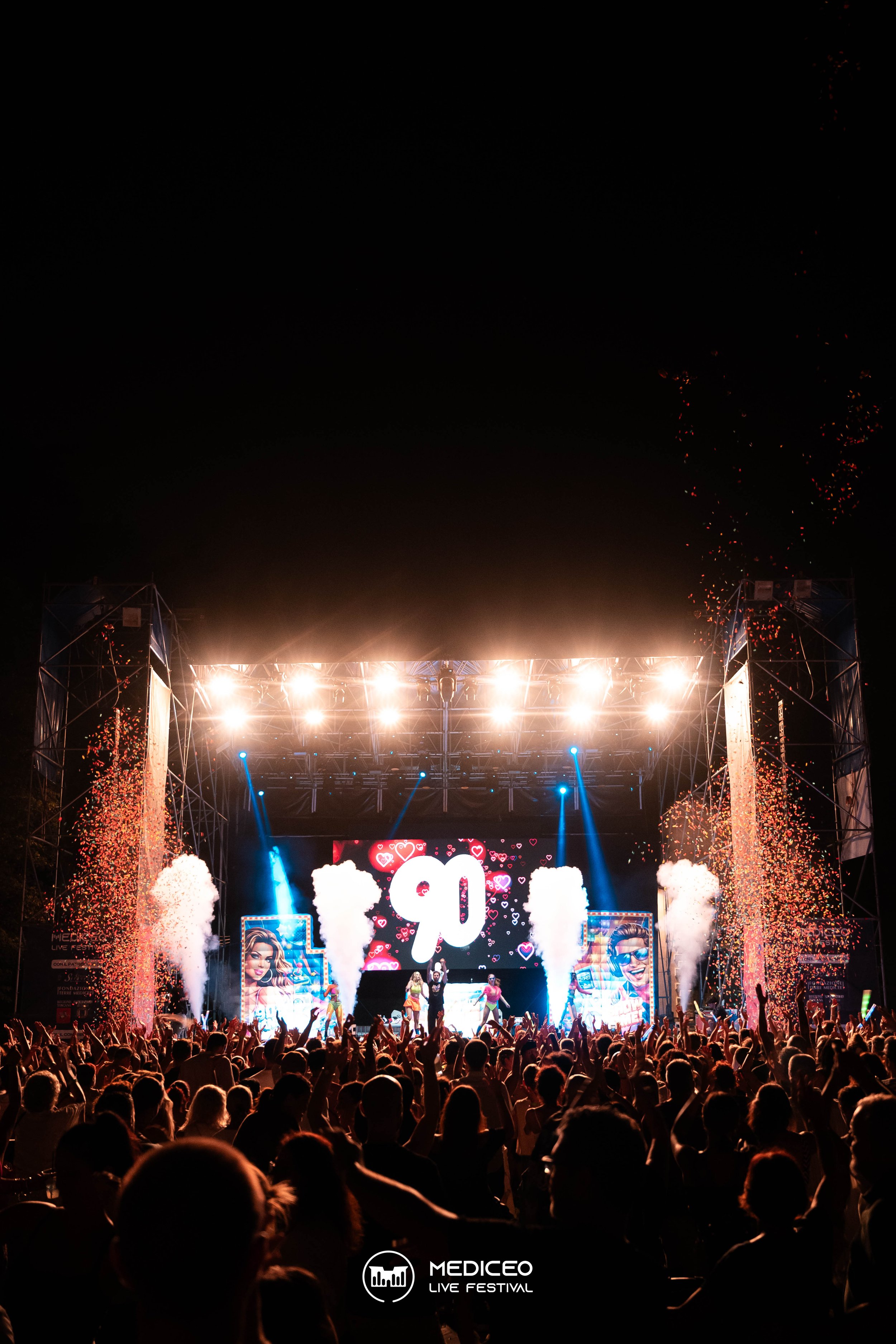 26.07.26 mediceo 90 logo-145.jpg