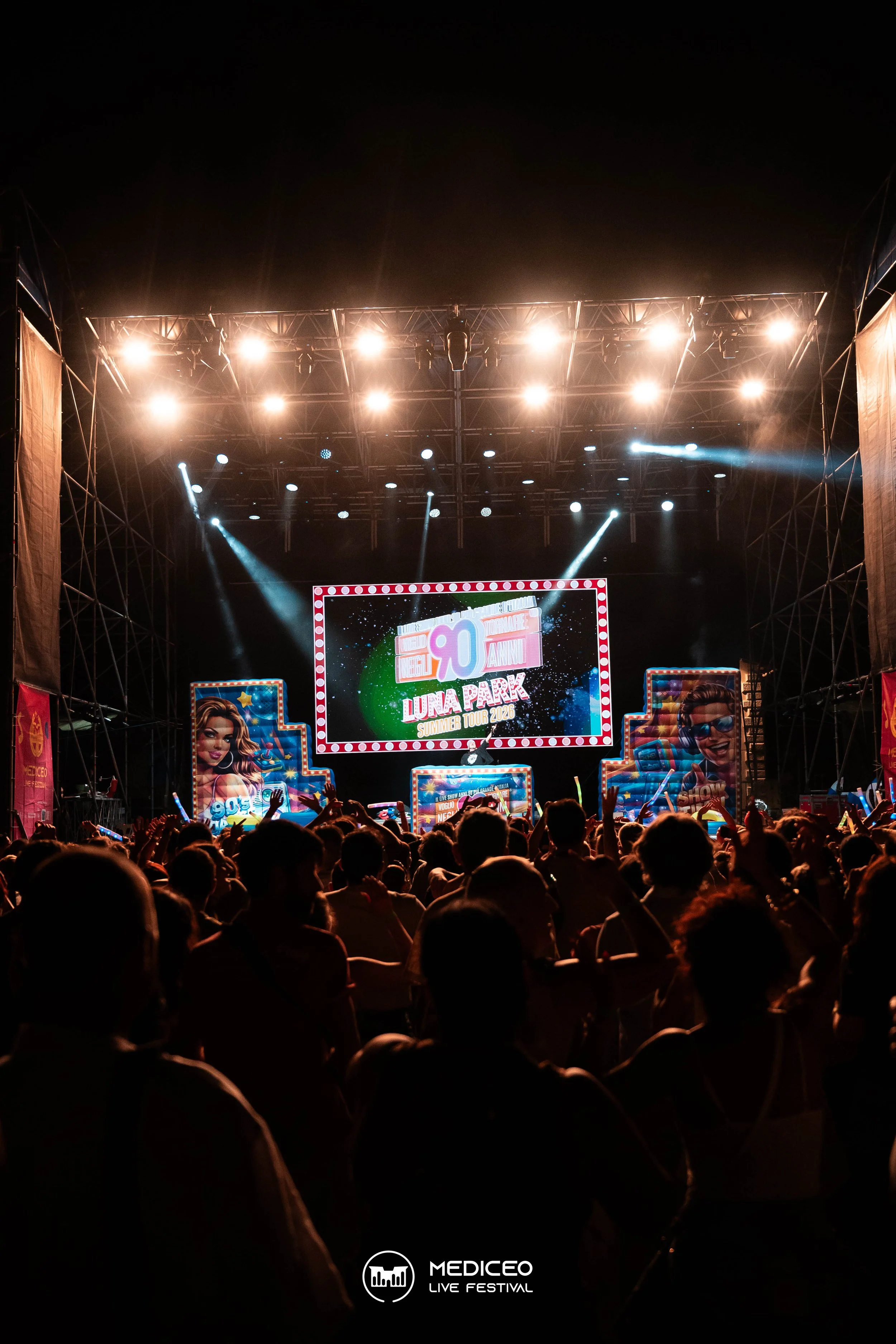 26.07.26 mediceo 90 logo-059.jpg