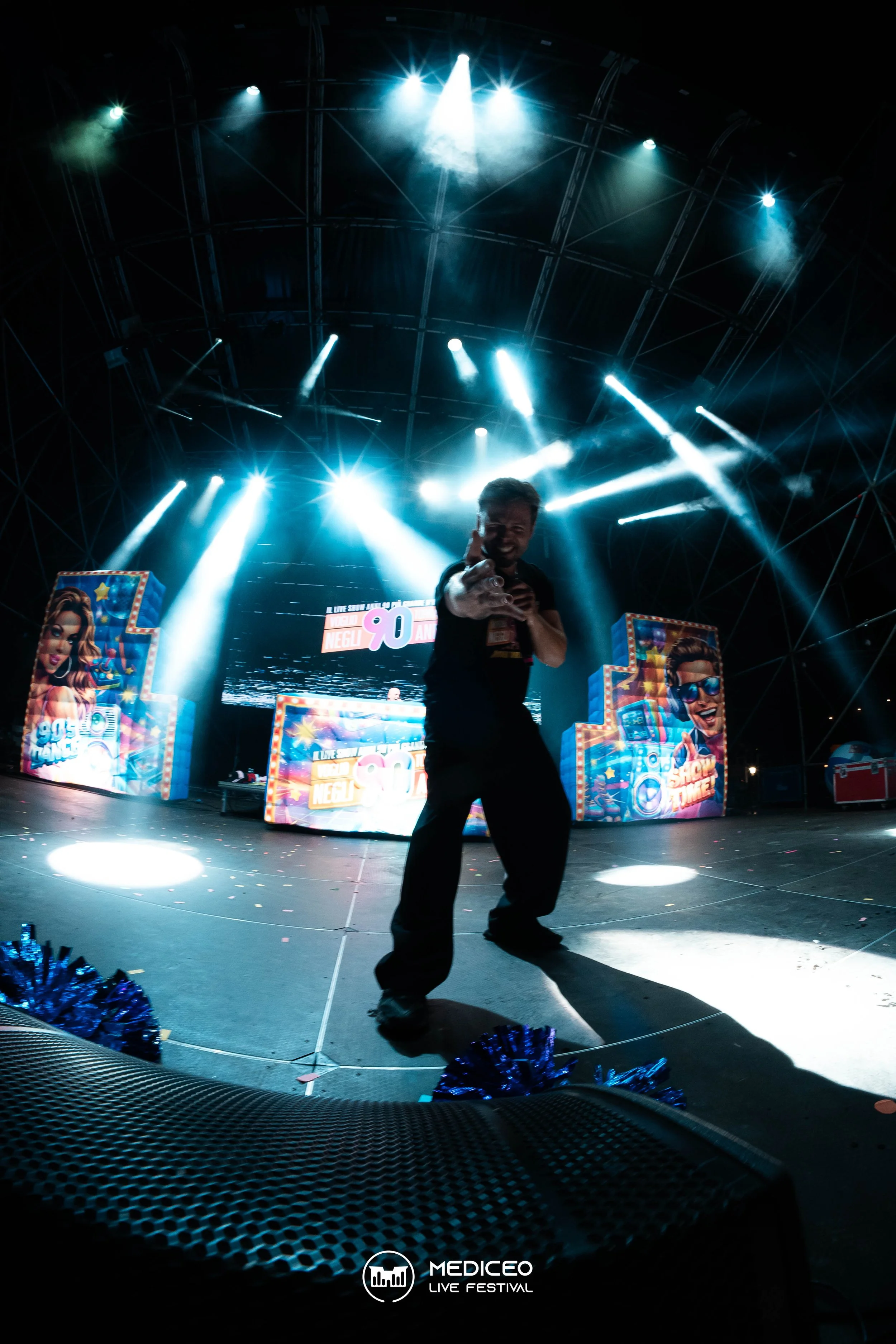 26.07.26 mediceo 90 logo-126.jpg