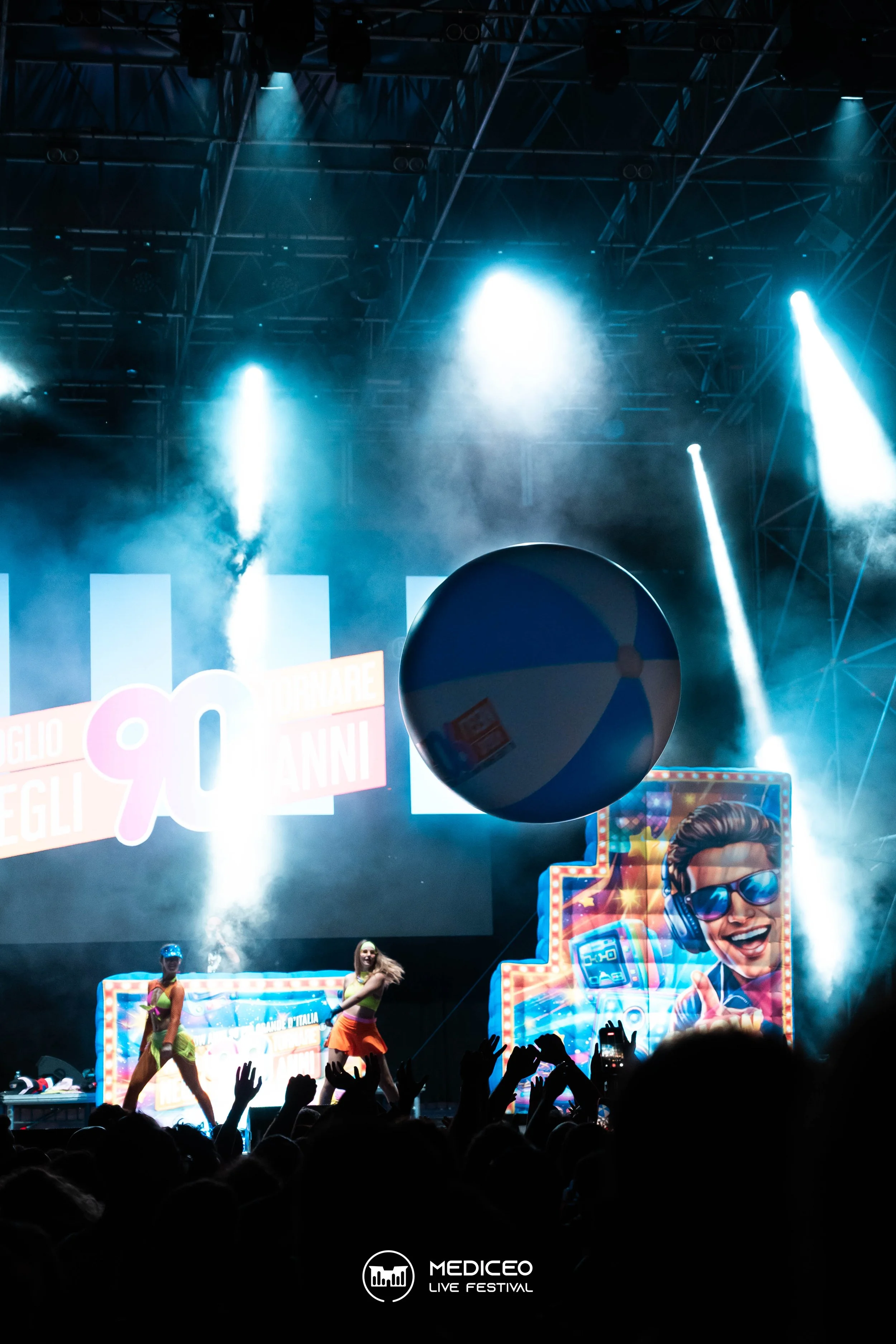 26.07.26 mediceo 90 logo-168.jpg