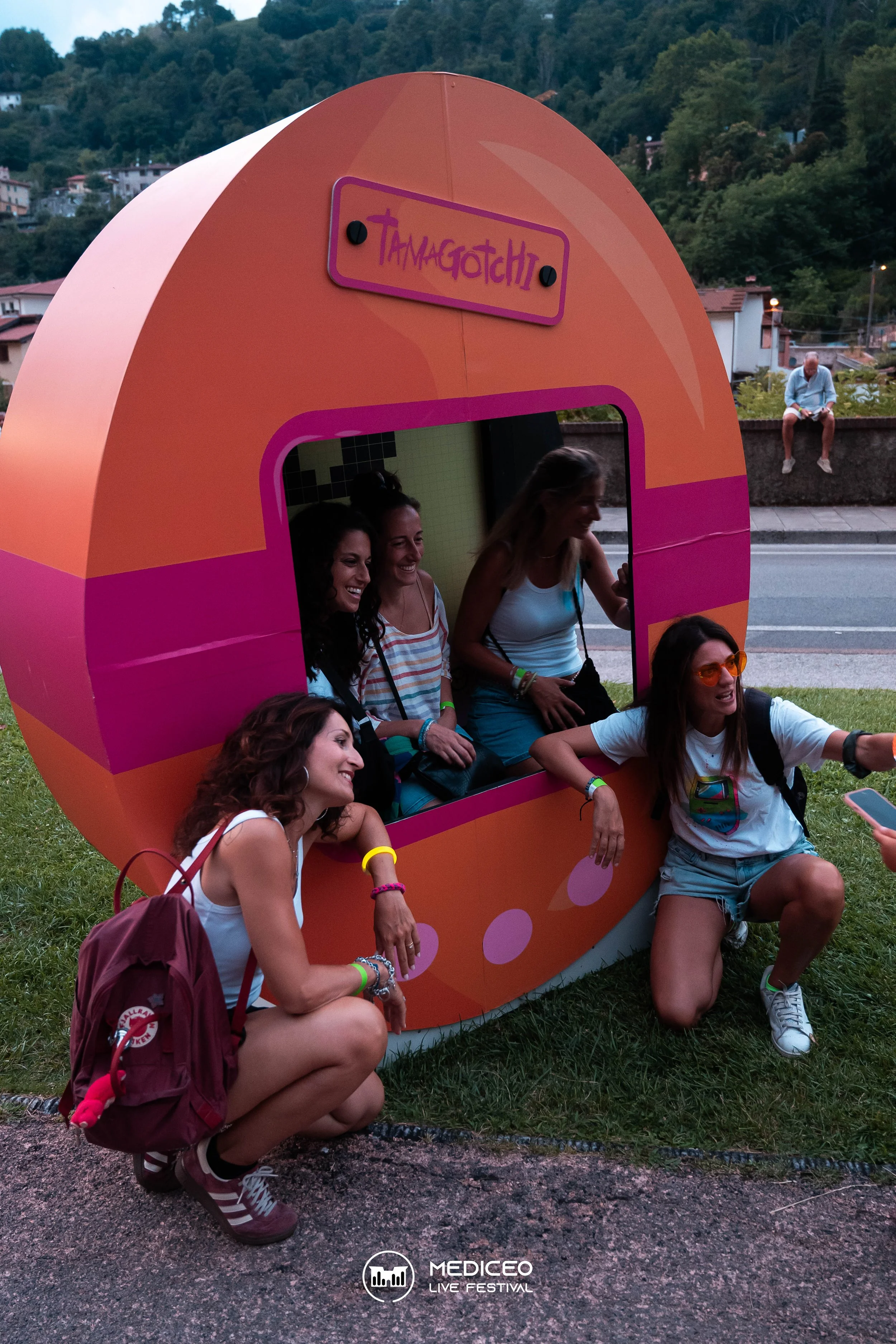 26.07.26 mediceo 90 logo-025.jpg