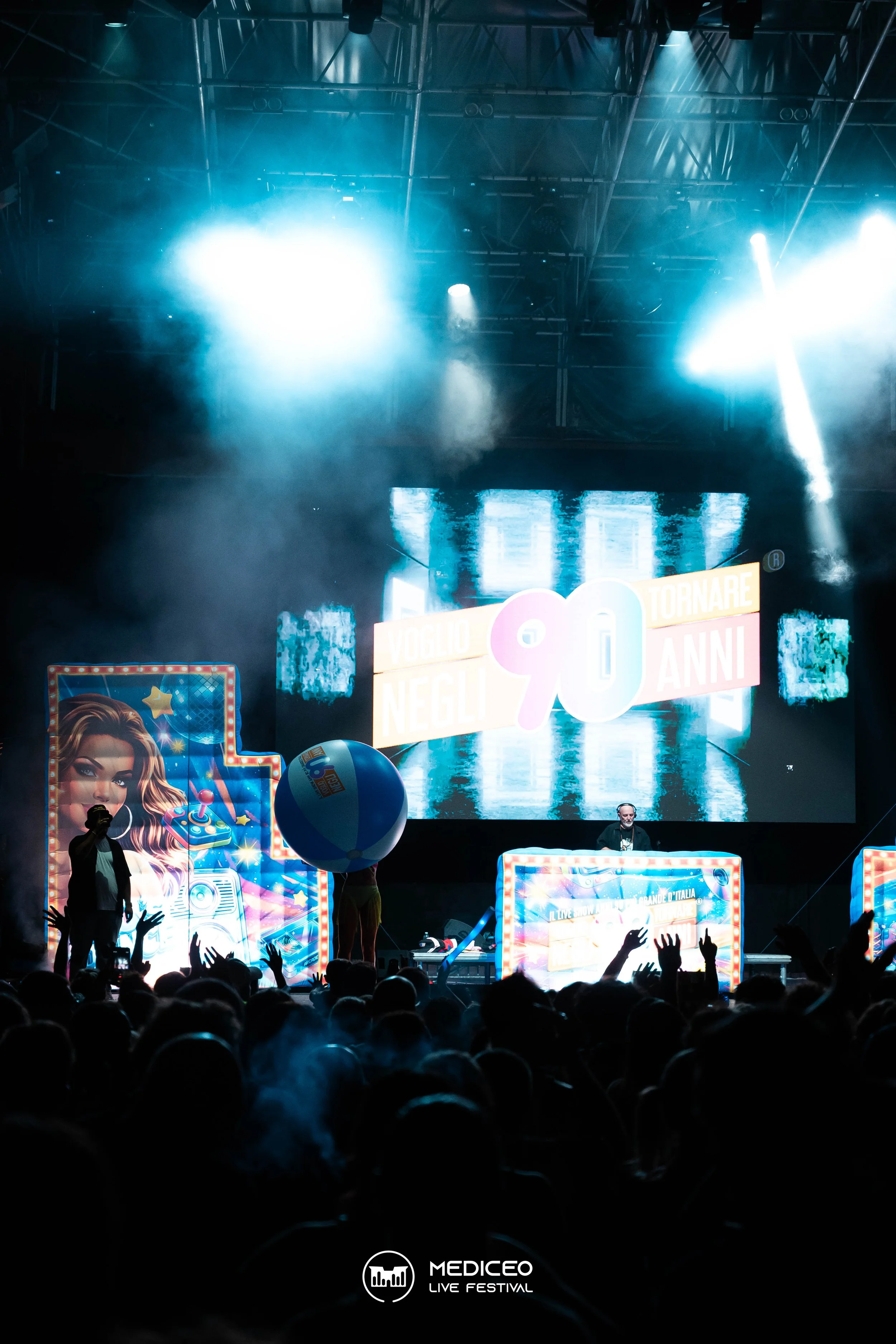 26.07.26 mediceo 90 logo-166.jpg