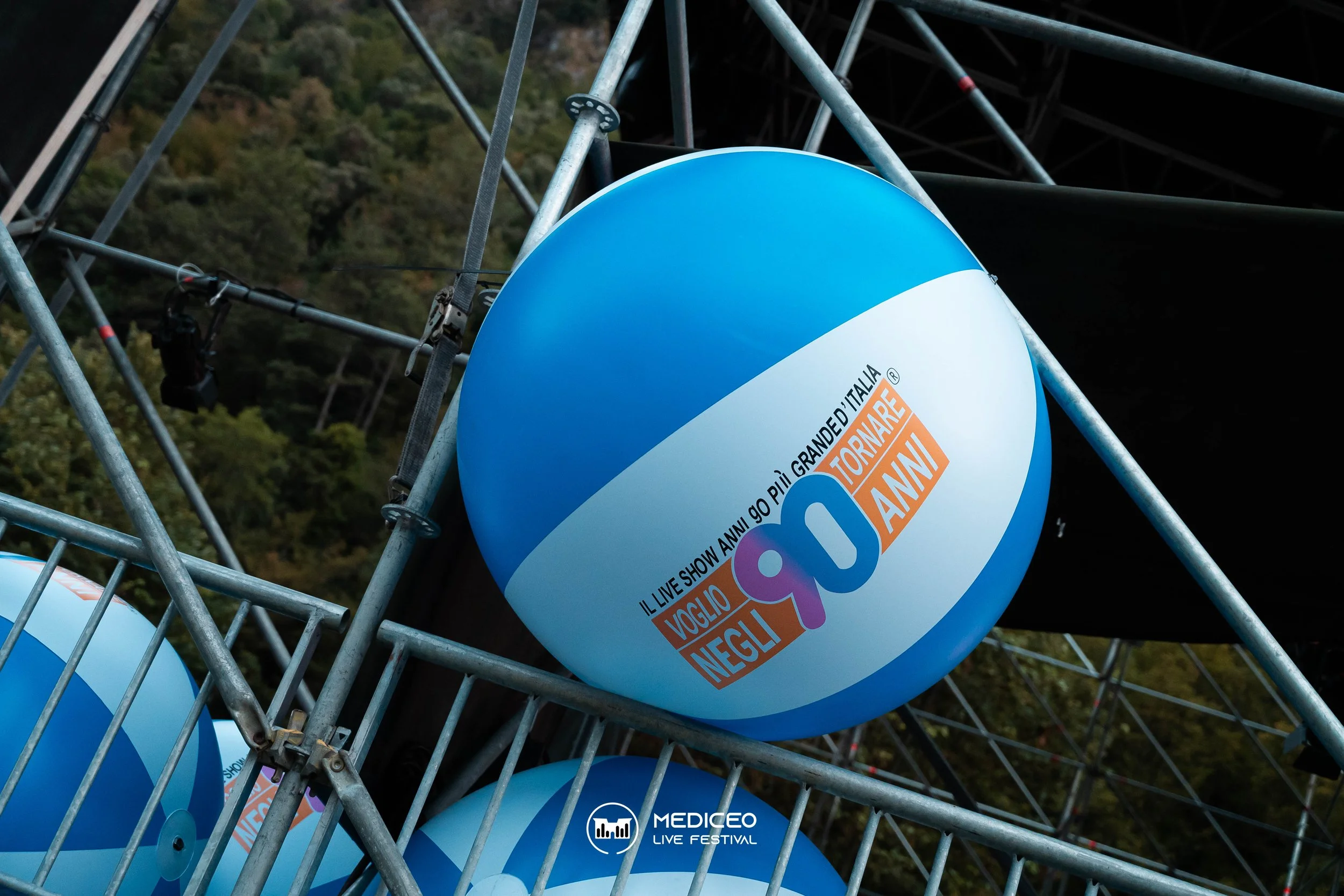 26.07.26 mediceo 90 logo-007.jpg