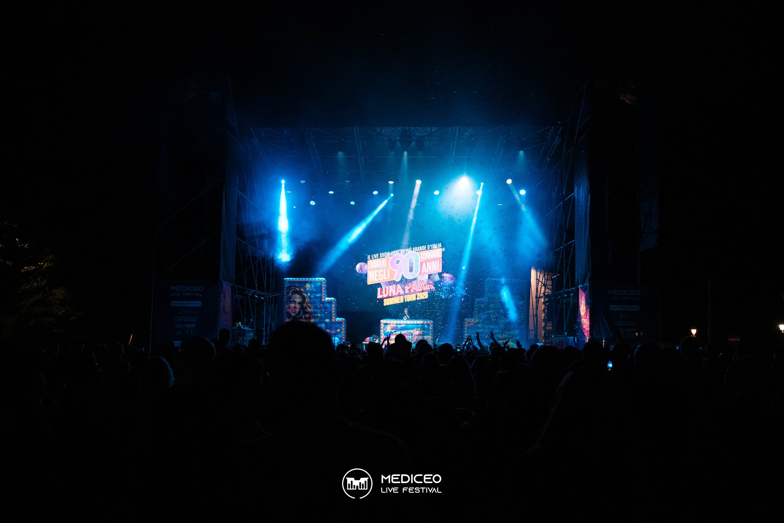26.07.26 mediceo 90 logo-054.jpg