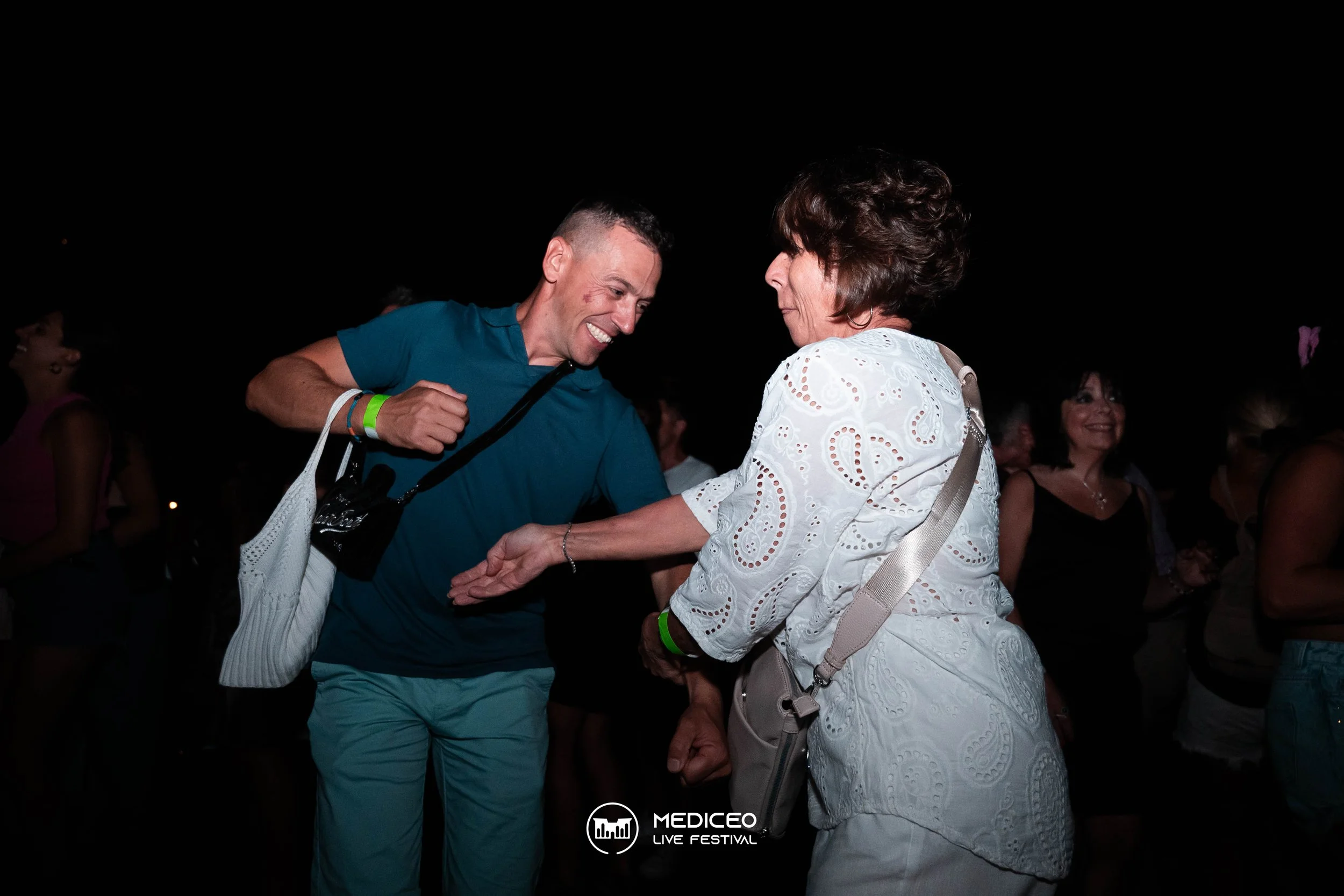 26.07.26 mediceo 90 logo-237.jpg