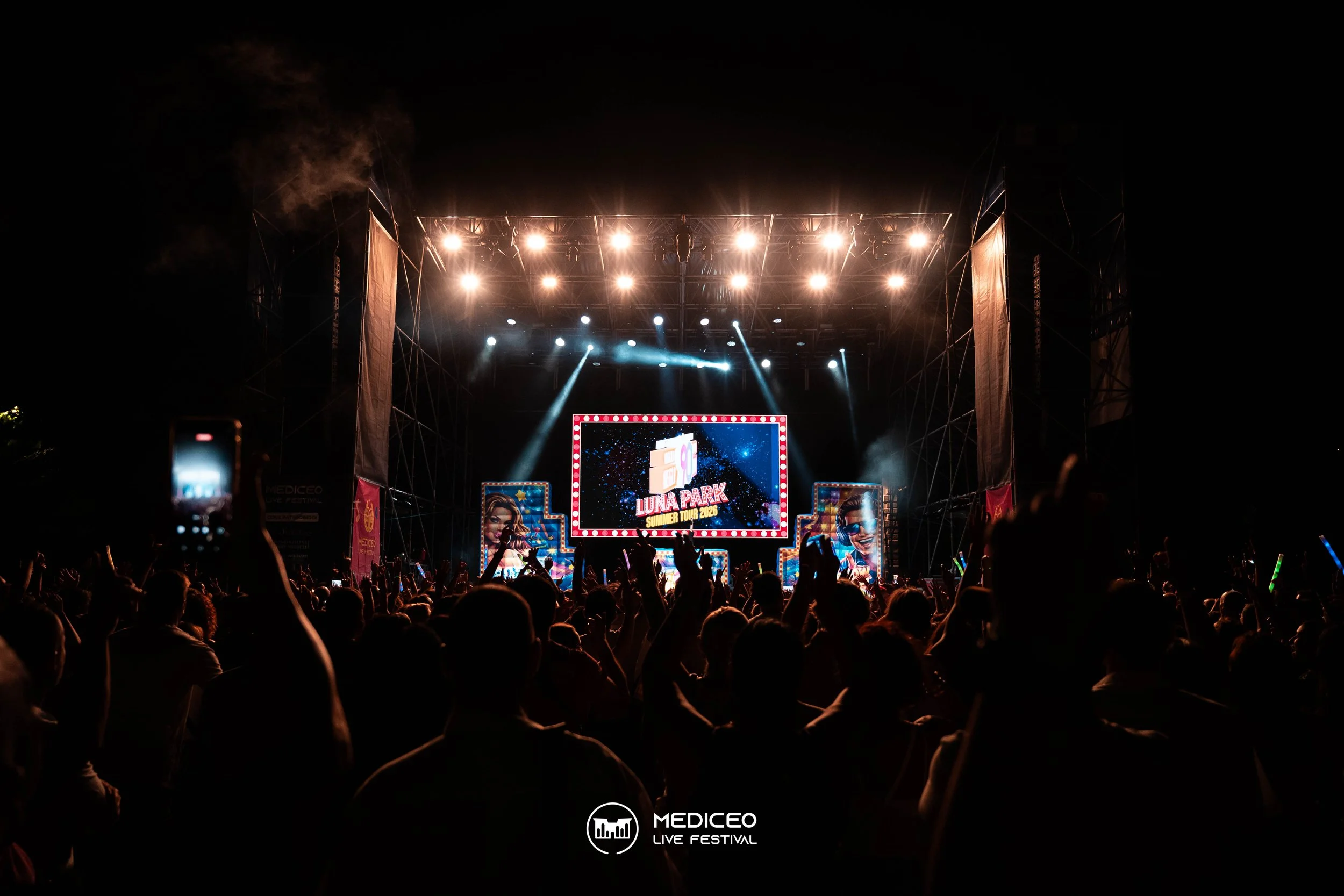 26.07.26 mediceo 90 logo-060.jpg