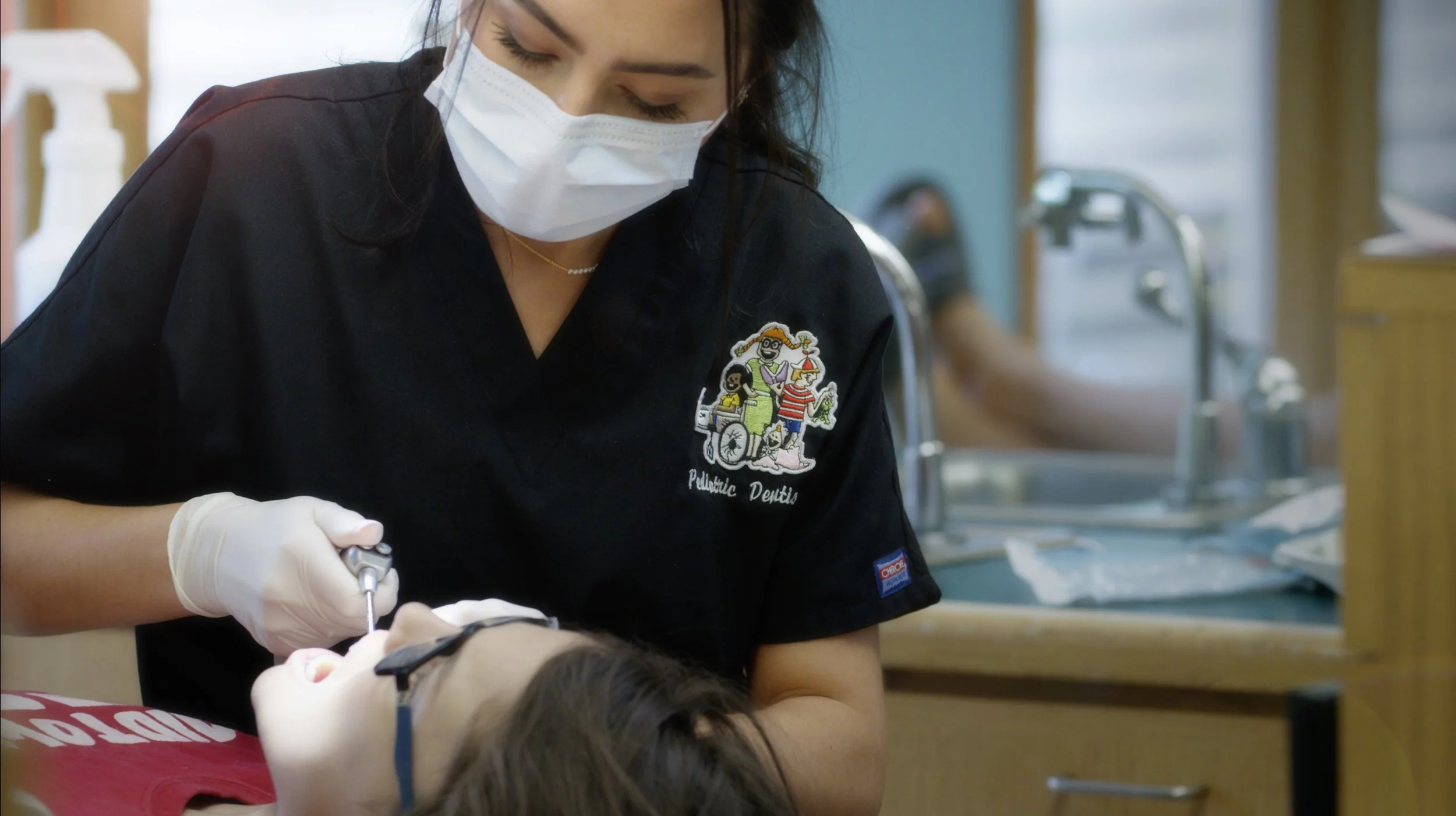 Does Your Child Grind His Teeth At Night? (Bruxism)