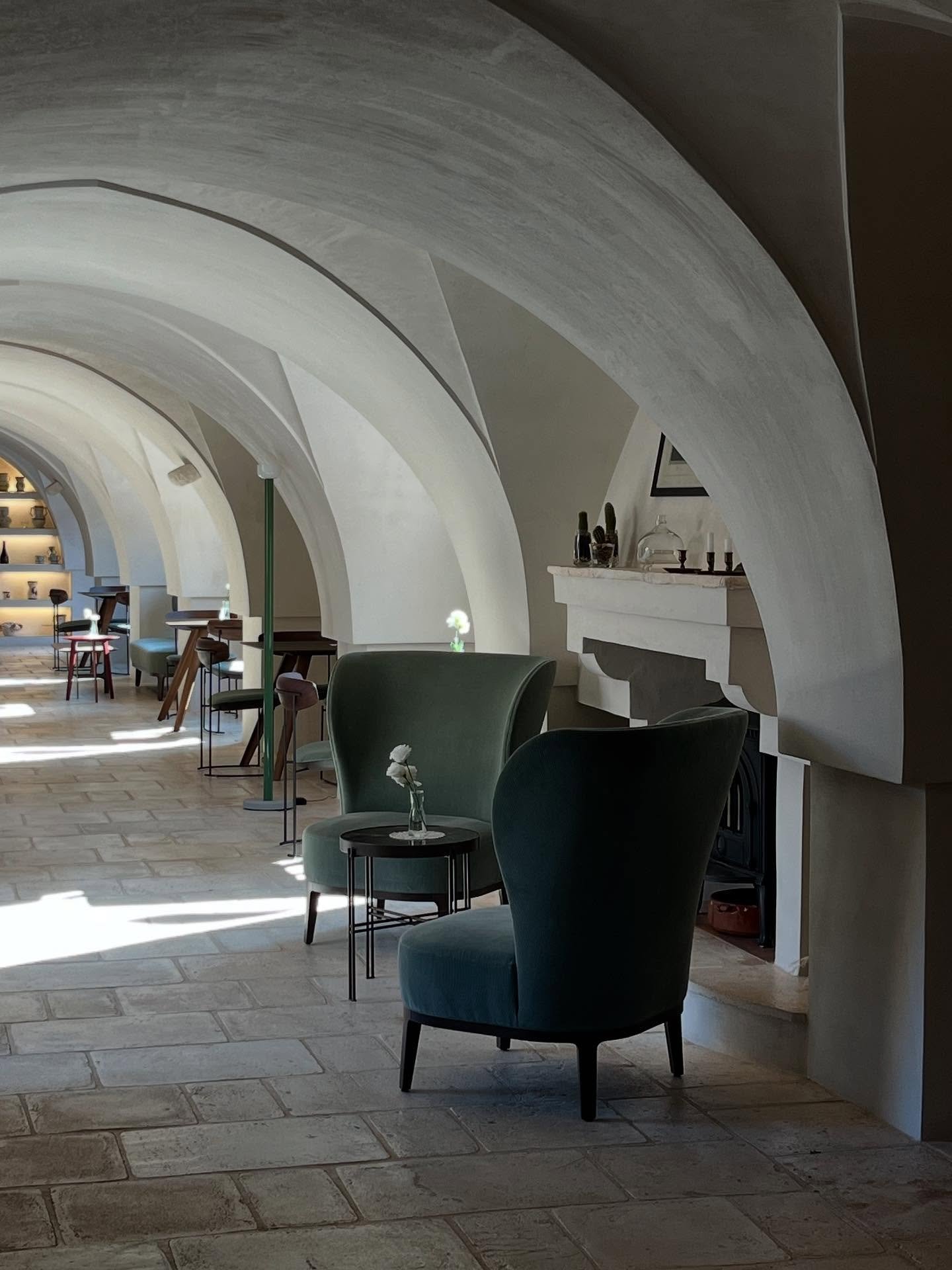 Home from two weeks in Europe for two weddings and will likely be posting about it for another two weeks! The best thing about traveling is collecting design inspiration -  also a really good excuse to convince my Fianc&eacute; we have to stay in bea