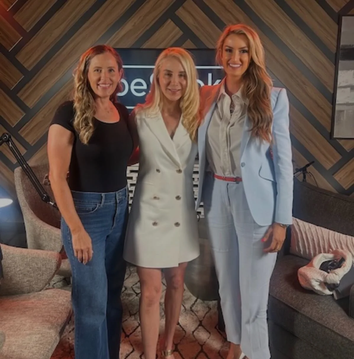 Thanks @shawnaglazier and @brittainy_williamson  for having me on your podcast today it was fun chatting about the latest interior design trends.