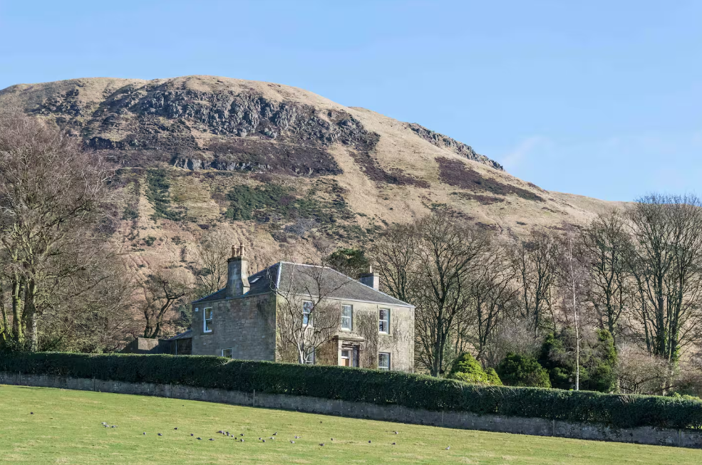 Opera Snapshot_2026-01-07_162315_www.airbnb.co.za.png