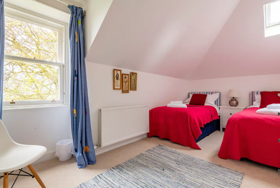 Opera Snapshot_2026-01-07_162807_www.airbnb.co.za.png