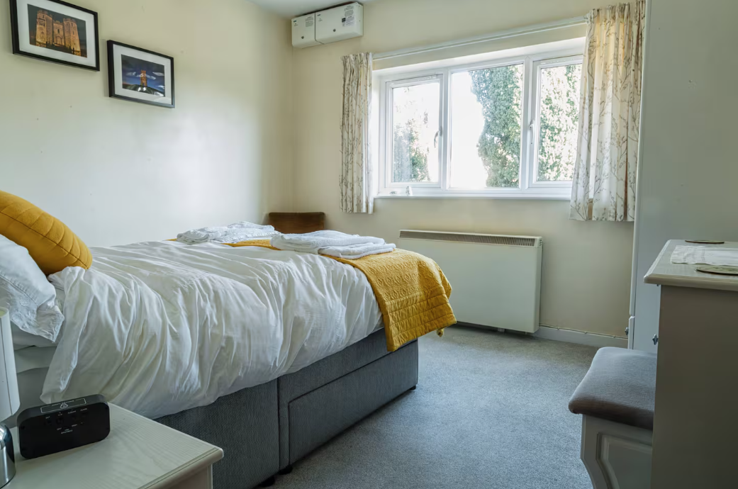 Opera Snapshot_2025-11-28_151238_www.airbnb.co.za.png