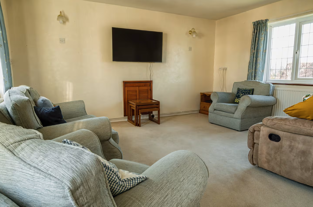 Opera Snapshot_2025-11-28_151507_www.airbnb.co.za.png