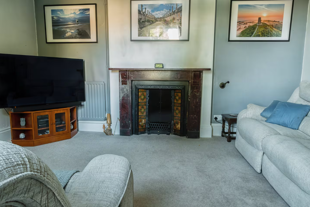 Opera Snapshot_2025-11-28_151348_www.airbnb.co.za.png