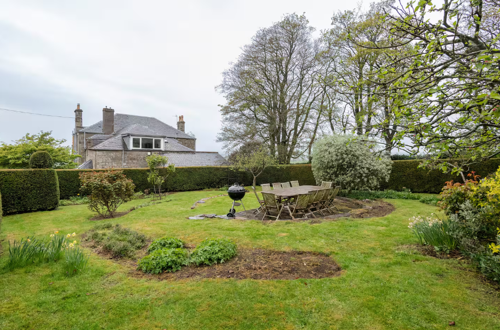 Opera Snapshot_2026-01-07_162335_www.airbnb.co.za.png