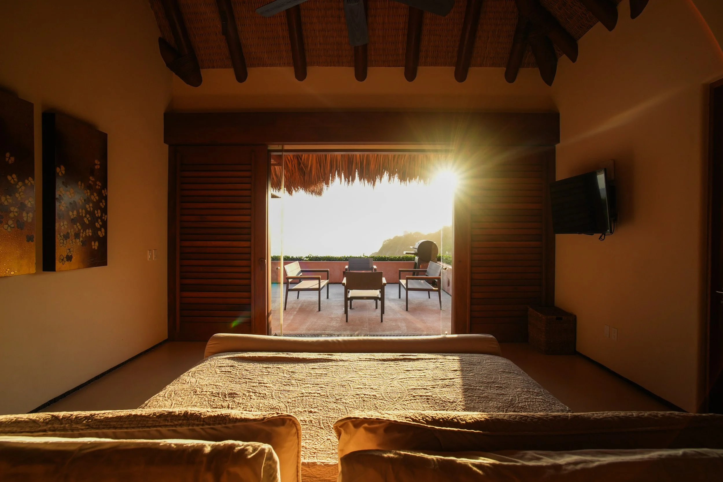 punta-garrobo-zihuatanejo-villa-airbnb-1-00037.jpg