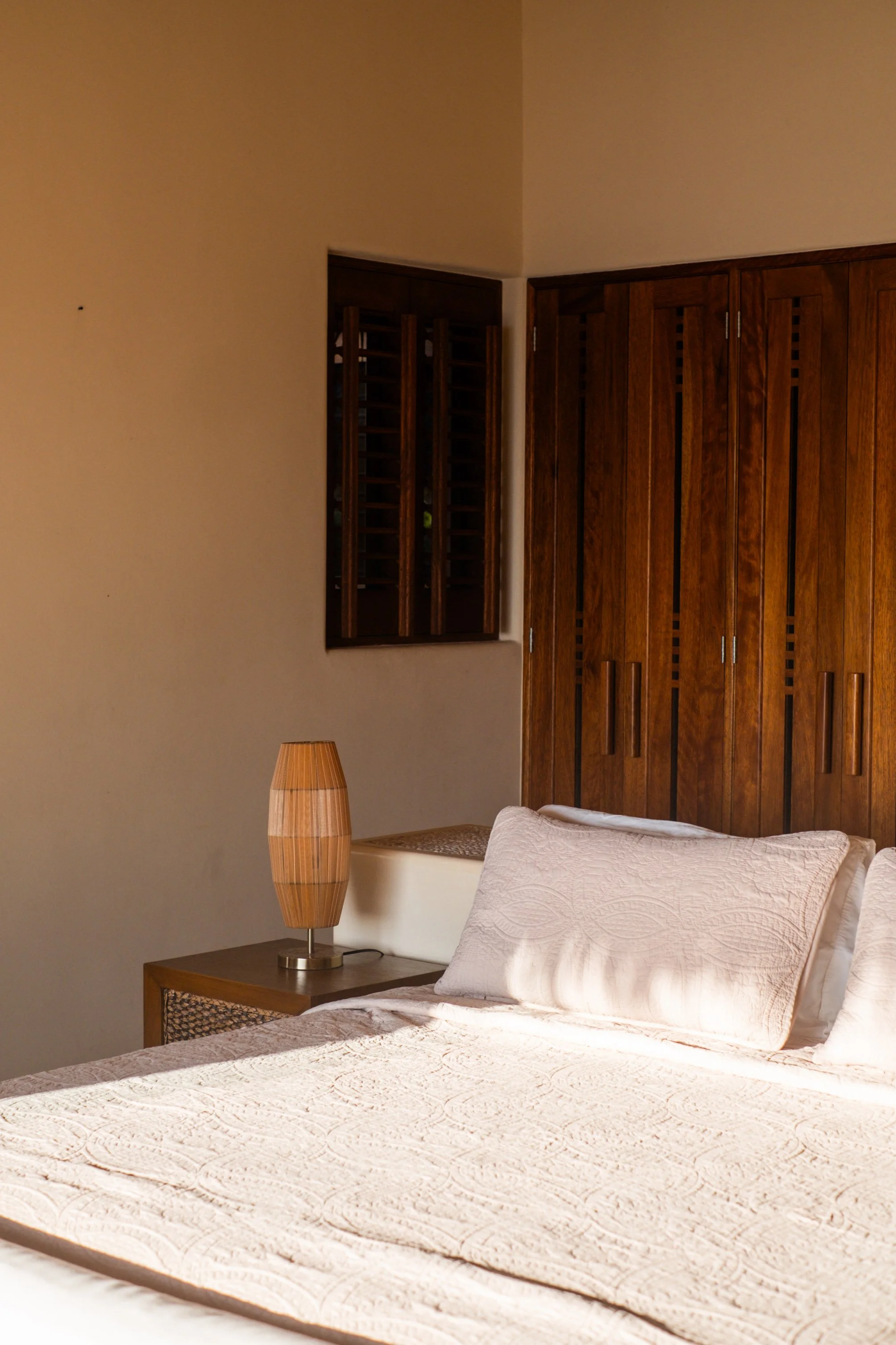 punta-garrobo-zihuatanejo-villa-airbnb-1-6248.jpg