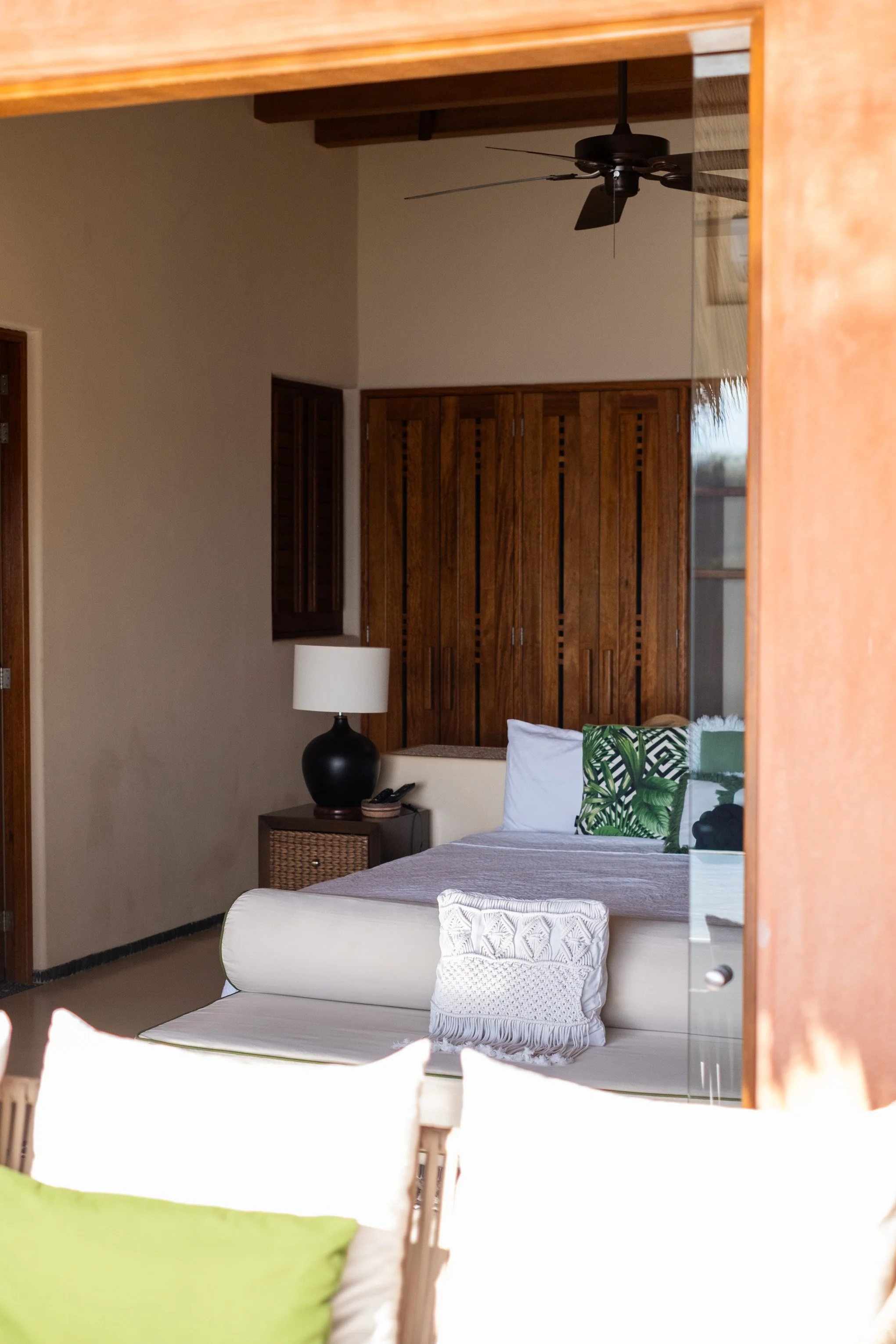 punta-garrobo-zihuatanejo-villa-airbnb-2-4317.jpg