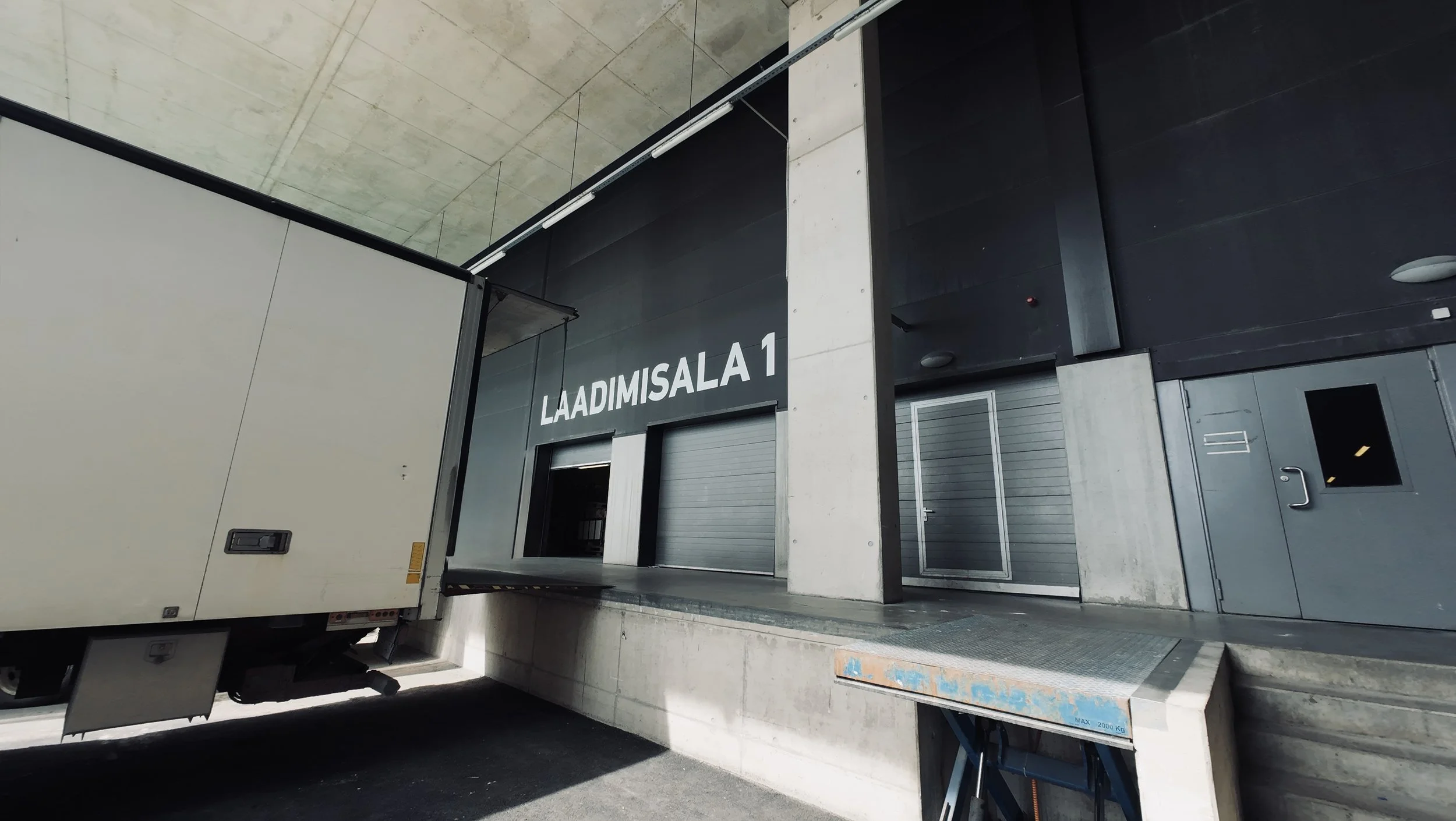 Stuudio laadimisala – mugav ligipääs suuremõõtmelisele tehnikale