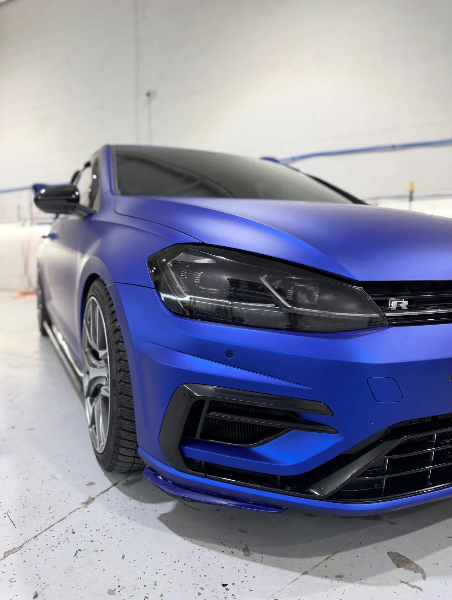 This VW Golf R came in for complete transformation, fully wrapped in Satin Liquid Metallic Blue @neoppf_usa Color PPF, unique Satin Chrome finish, ultimate protection and TPU film that will last long time 🔥

- Headlights Smoked 50% PPF tint 
- Windo