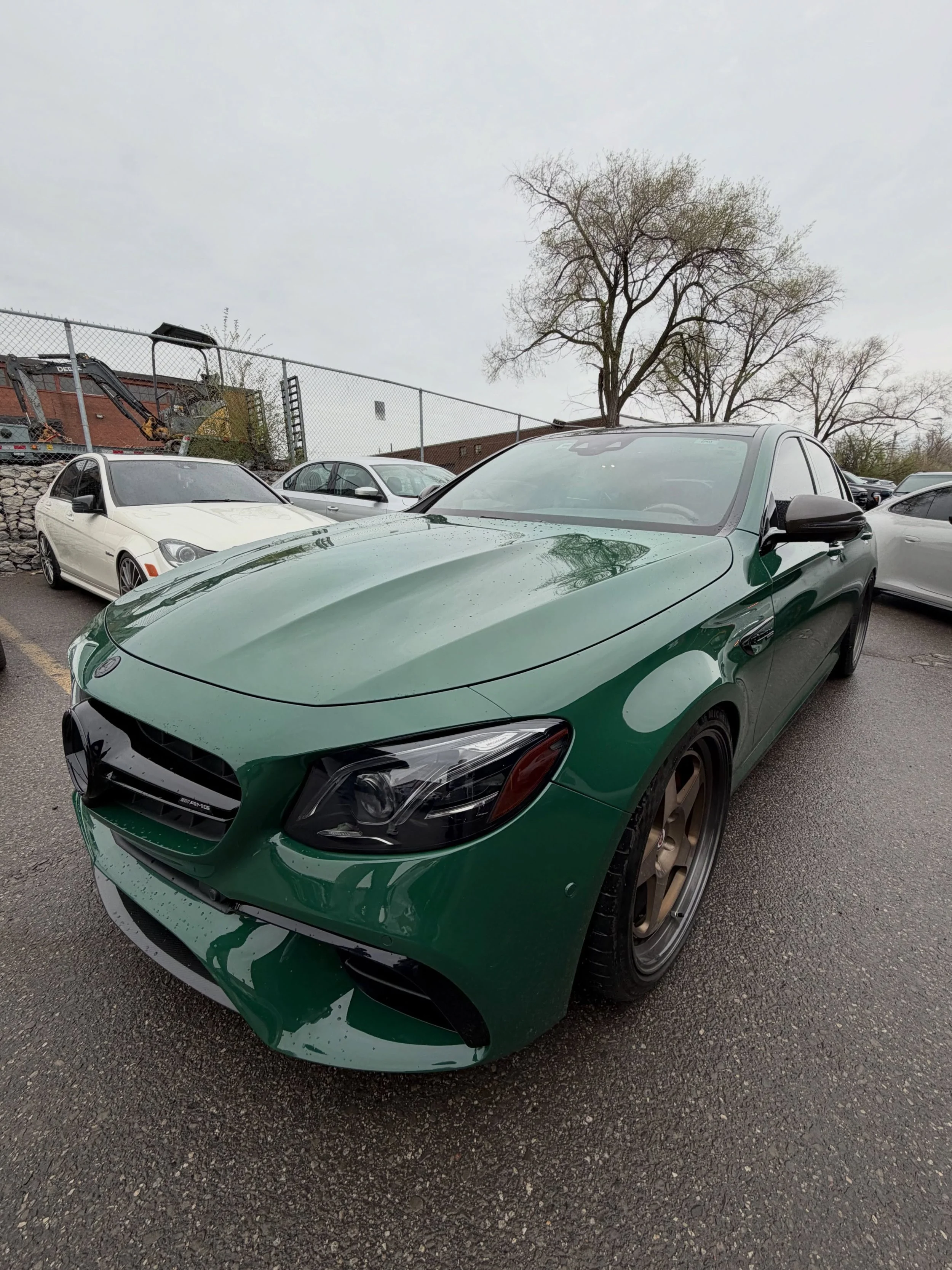 This E63s AMG finished in Racing Green Color PPF transformation, fully wrapped edges all around seamless installation 🔥 

Headlights and Taillights done in 50% PPF smoke
Fresh Blackout all around

#WrapMeisters