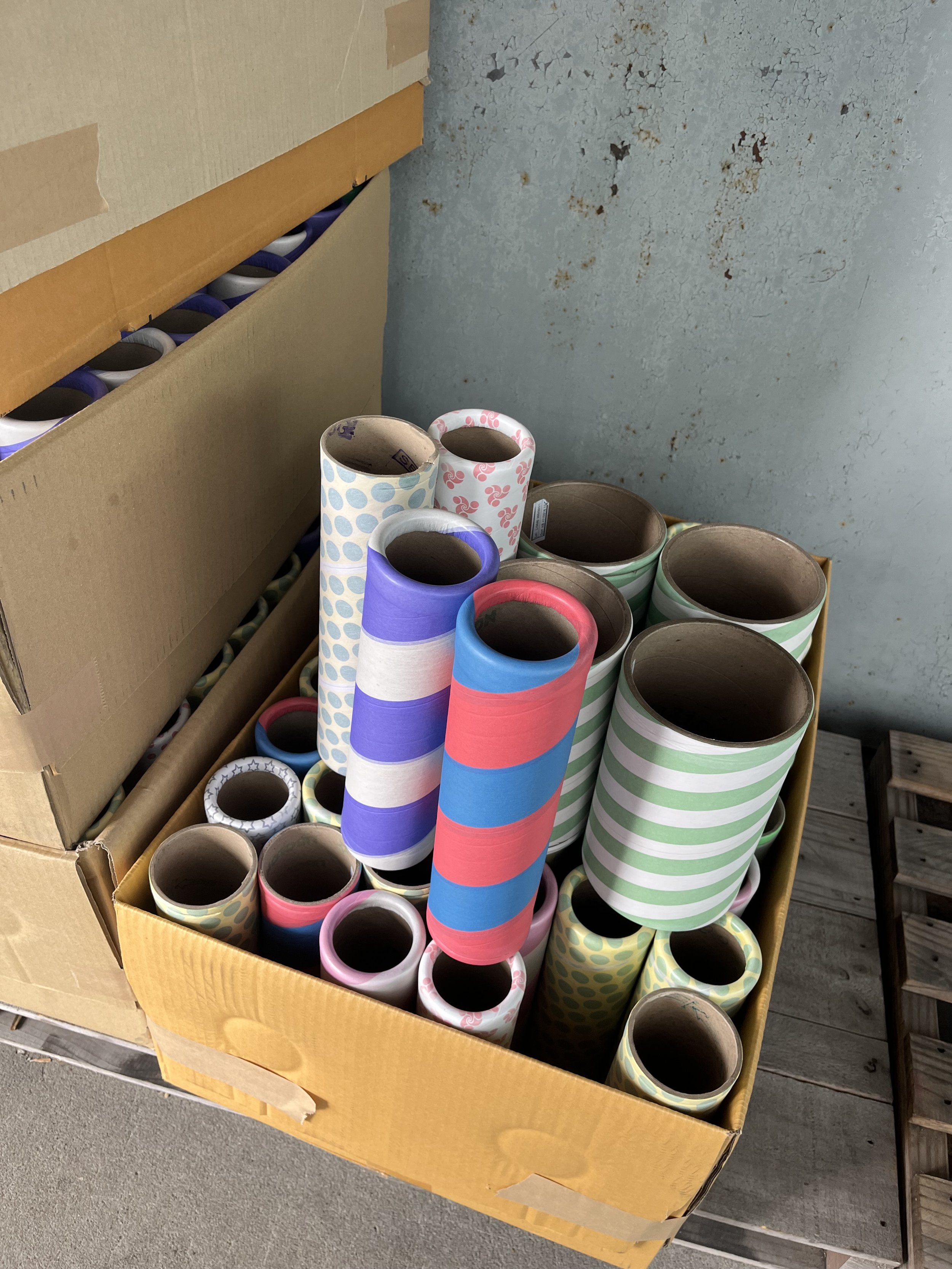 Modern paper cone bobbins : Salvaging materials from the past and present in Ichinomiya