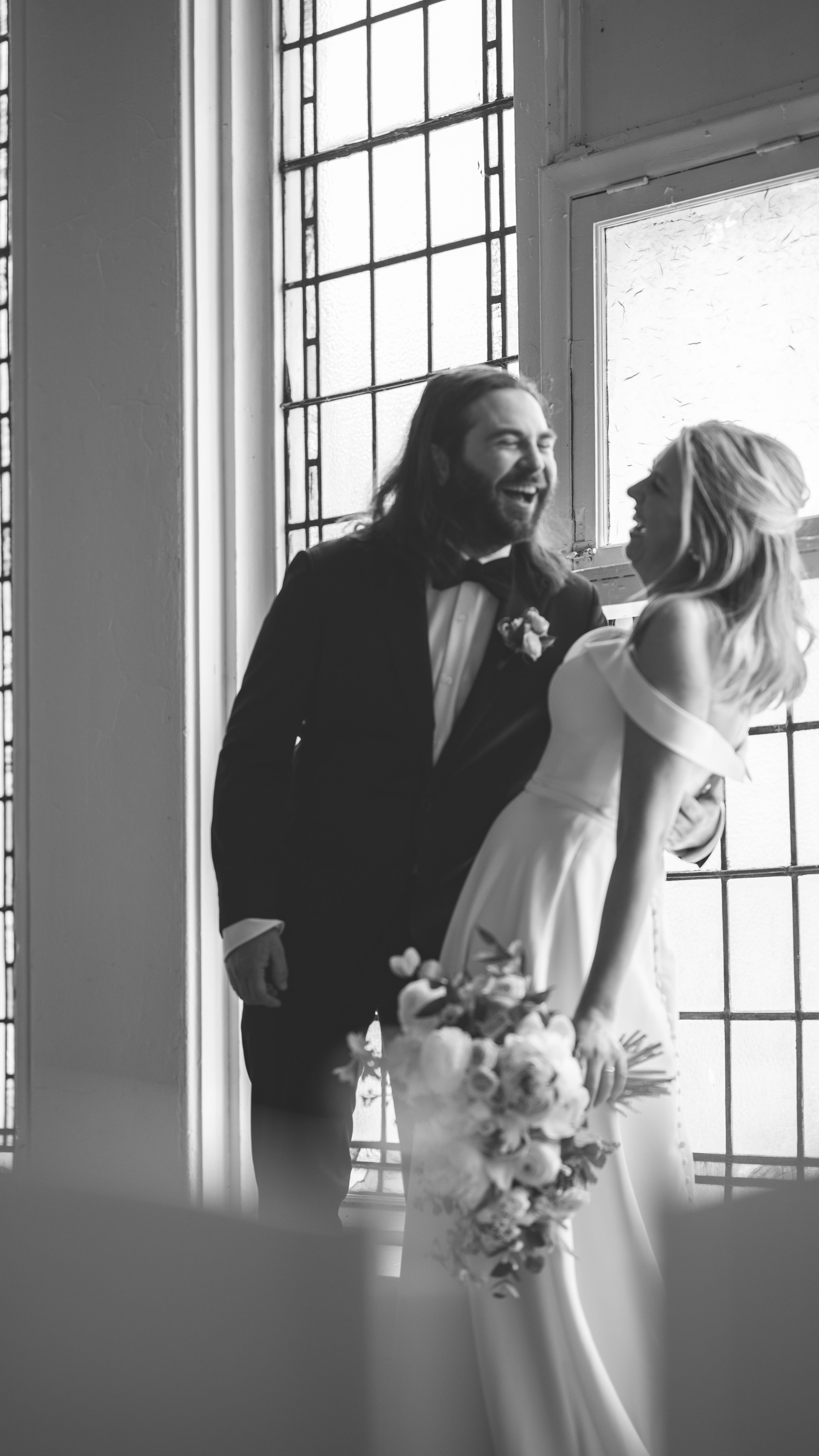 beautiful outdoor wedding bride and groom in love