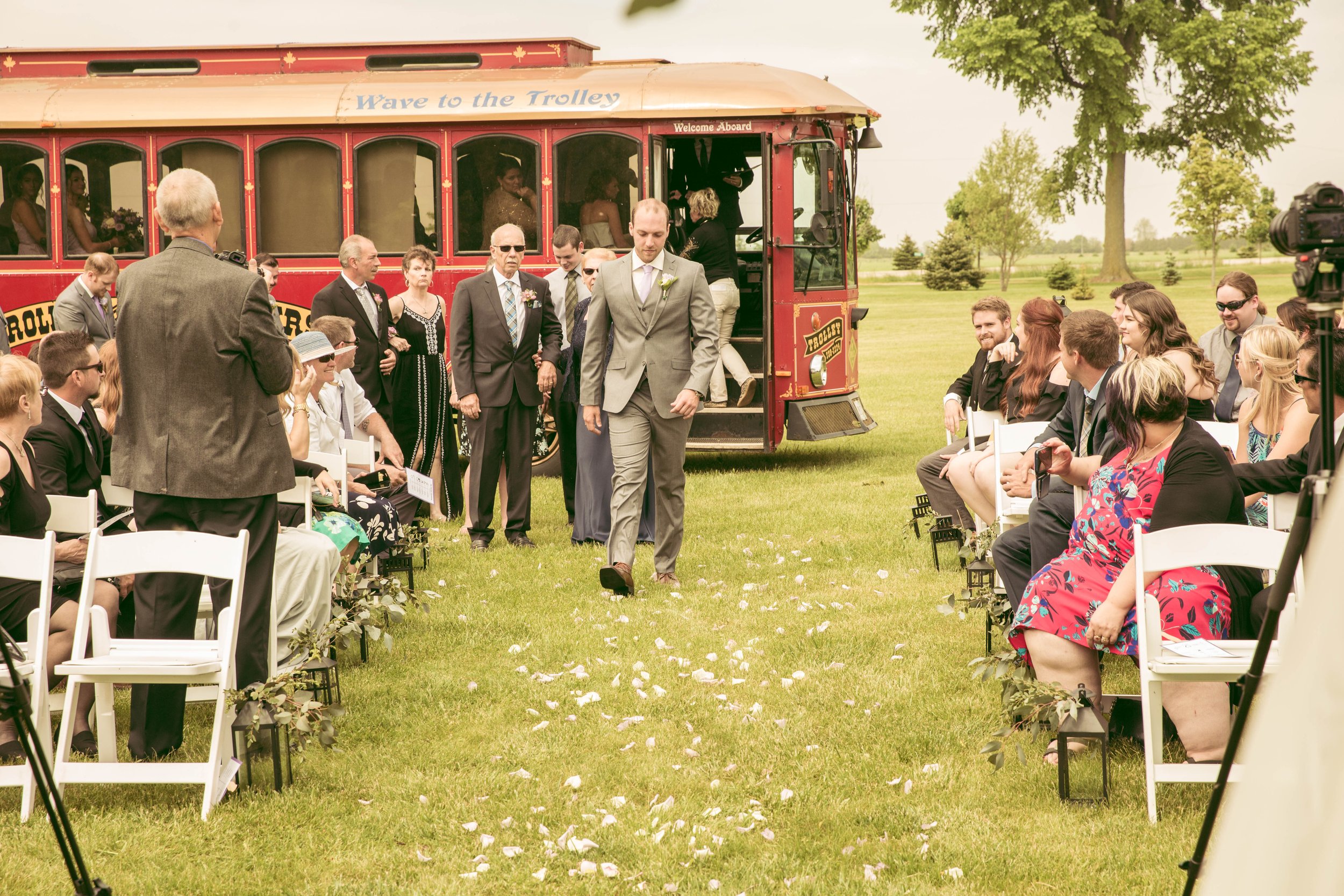Beautiful outdoor wedding ceremony