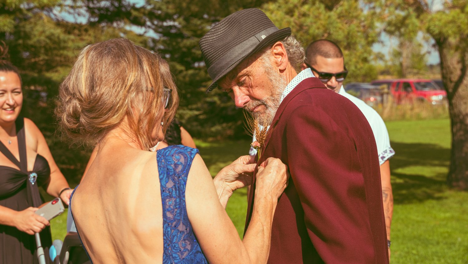 candid moment beautiful wedding hug