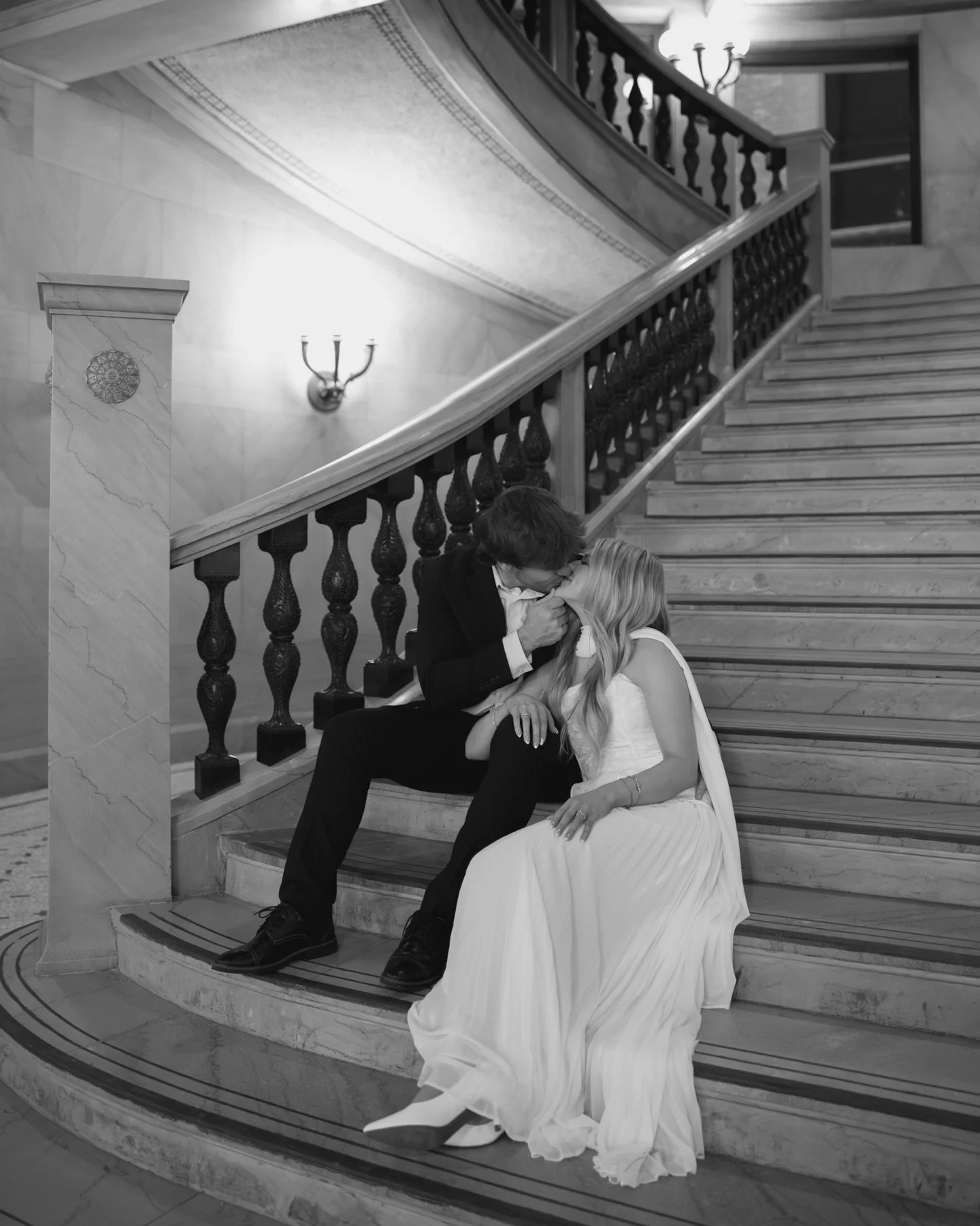 b+w magic from kaycie + trey&rsquo;s winter engagement session at the chicago cultural center 🎞️🖤

these two are a dream, cannnot wait for their july wedding at @pear_tree_estate this summer! 

who wants to see more from this session? coming soon! 