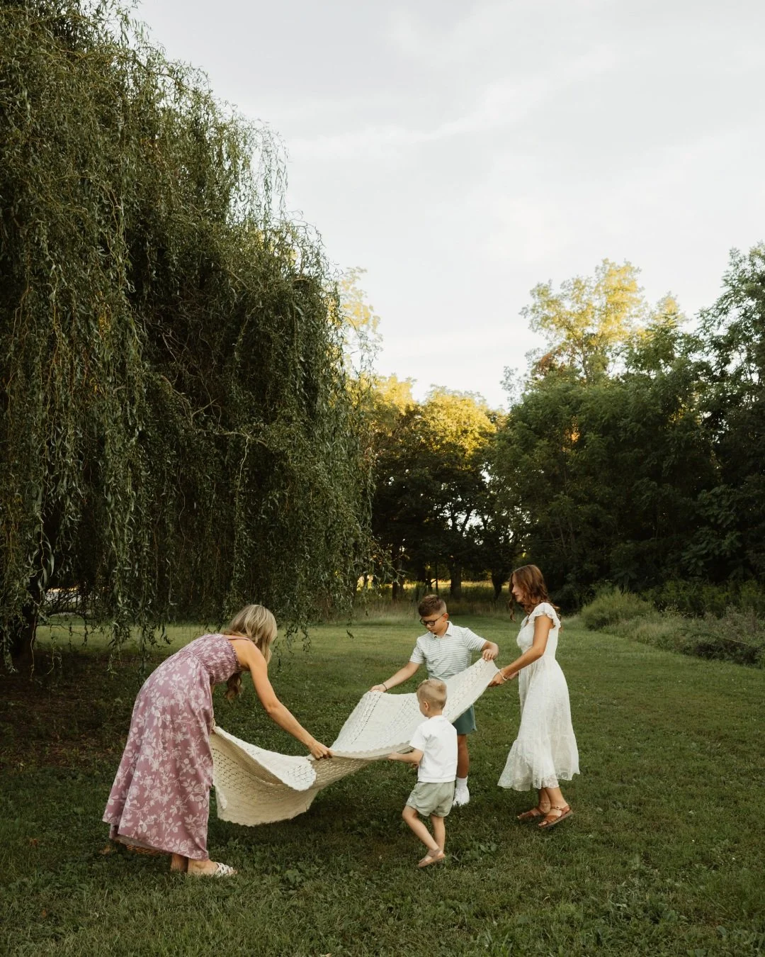 my second year documenting this beautiful family + getting to watch your babies grow through my lens year after year will just never get old 🥹🤎

another year. another version of them you&rsquo;ll want to remember forever.

these are the kinds of se