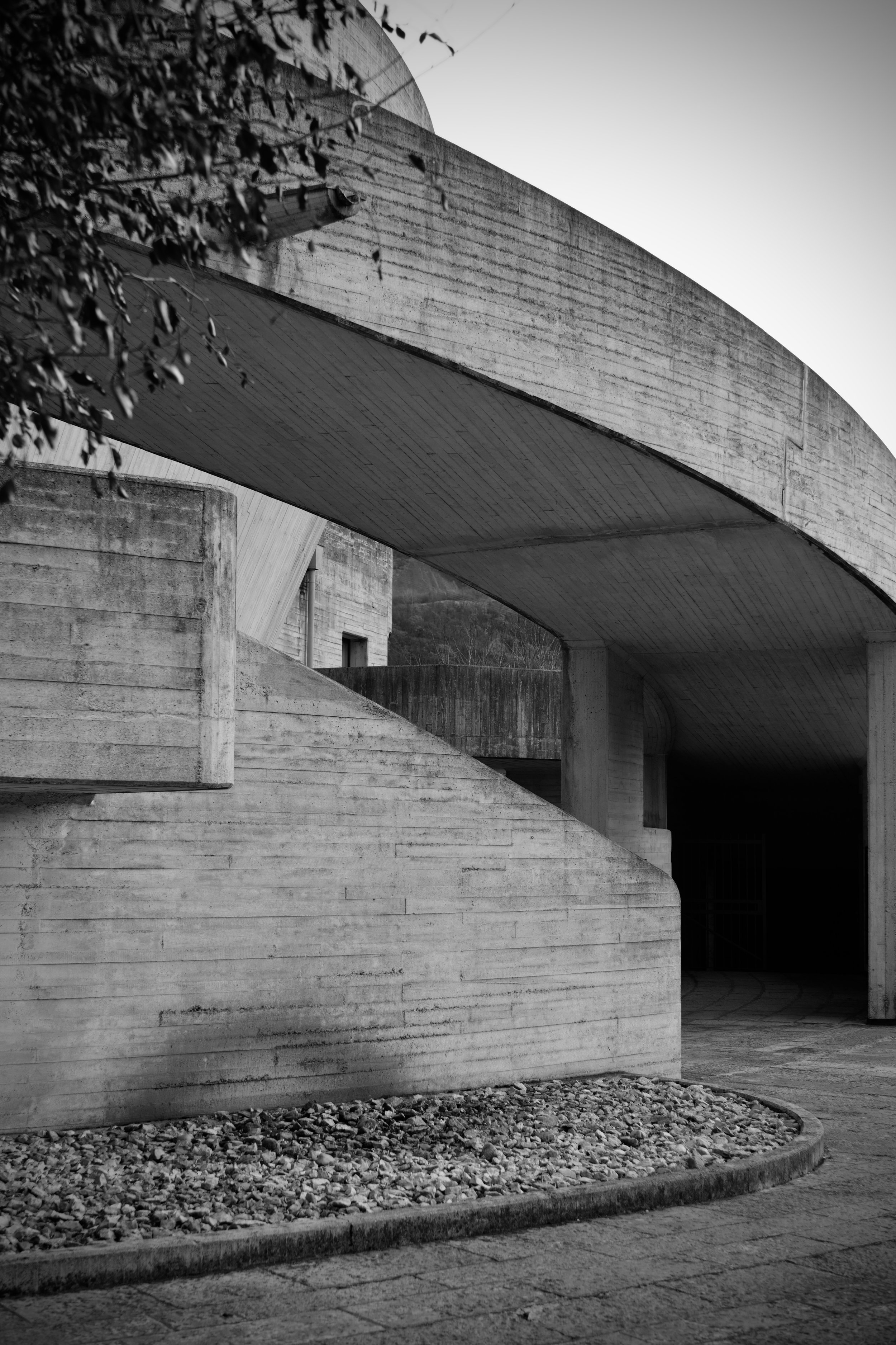 deails of the concrete walkways of the sanata maria immacolata church in longarone
