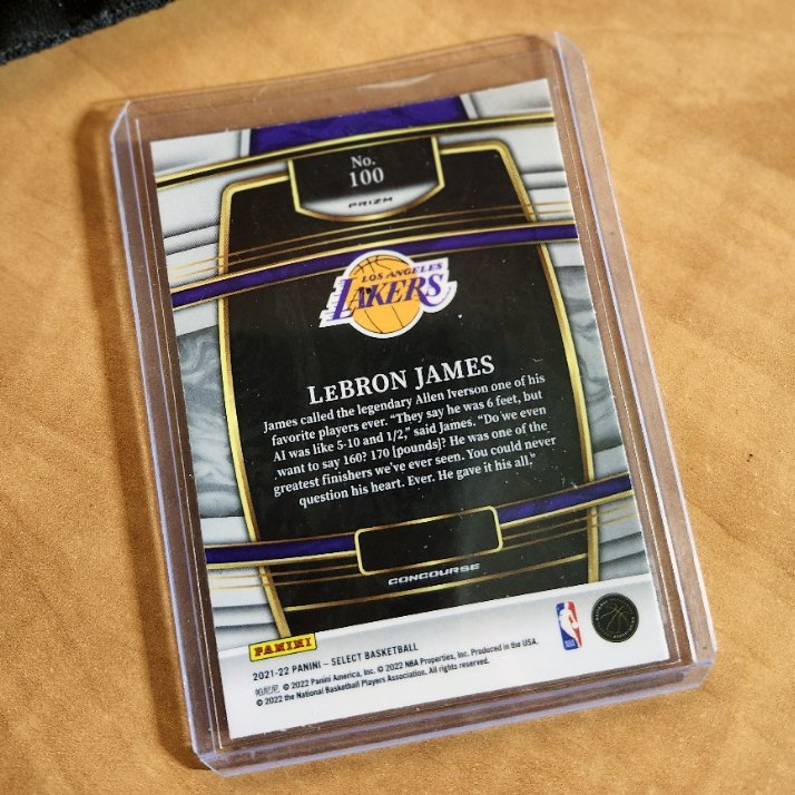 lebron_2023_select_red_wave 2.jpg