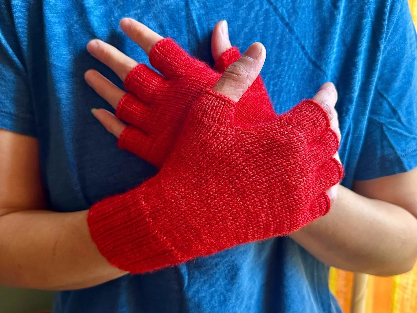 some fingerless gloves for @kentuckypopart 🍂 made with Luxe Sock yarn in ~ Red Hot ~ super excited about this trade &amp; loving my new shirt. see last photo for action pic of me knitting these gloves WHILE wearing the shirt ;)