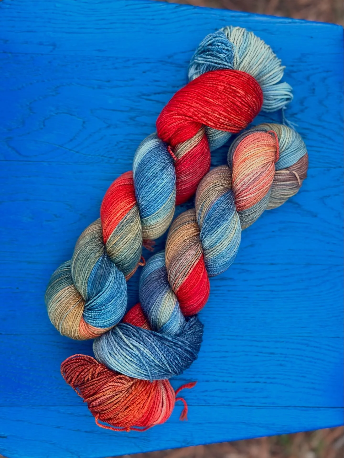 inspired by this week&rsquo;s unseasonable (or has this become seasonal now?) warmth: new colorway Warm in Wintertime. shown here on the Luxe Sock base (make yourself some socks &amp; be even warmer! 😉)