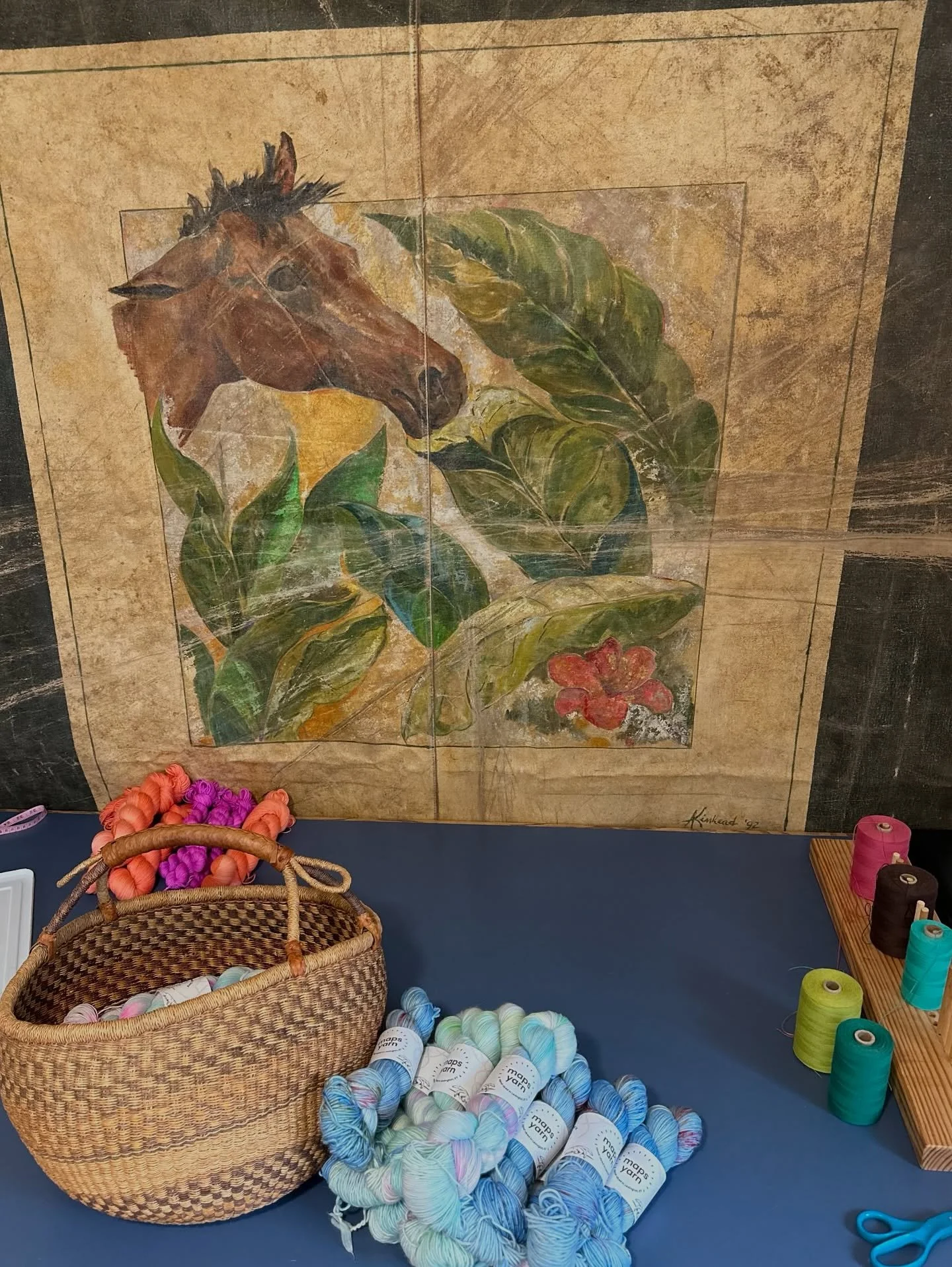 packing up some fresh yarn, thinking about stages of my life ⛅️