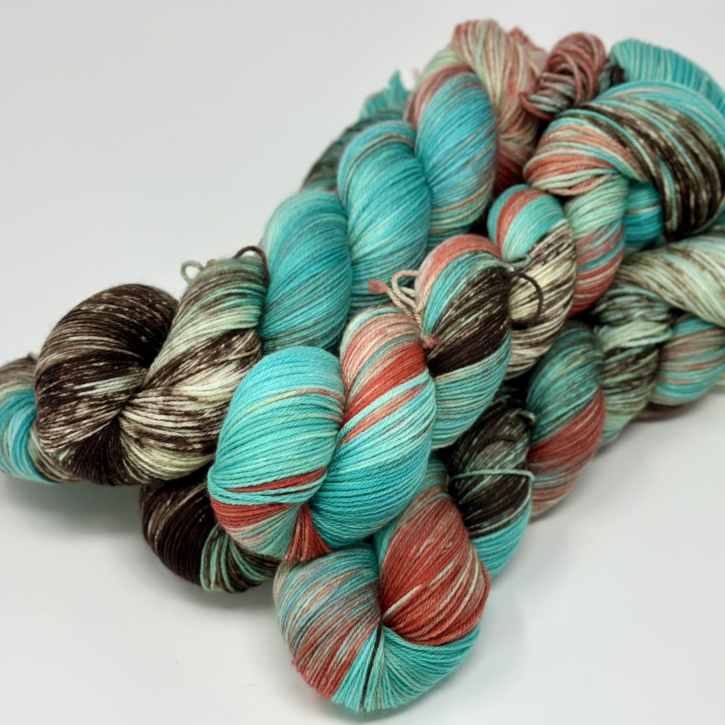 Luxe Sock yarn in Swan Lake