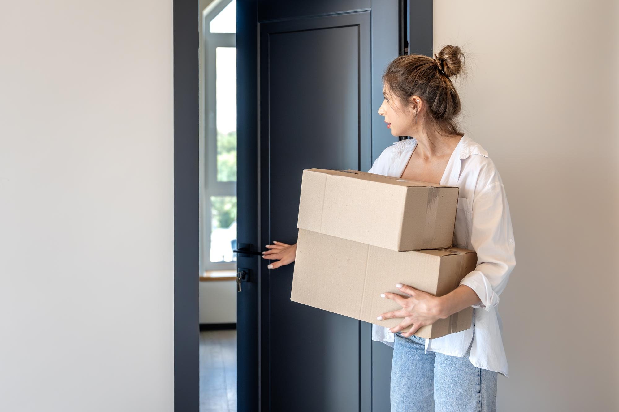 tenant entering contract with landlord