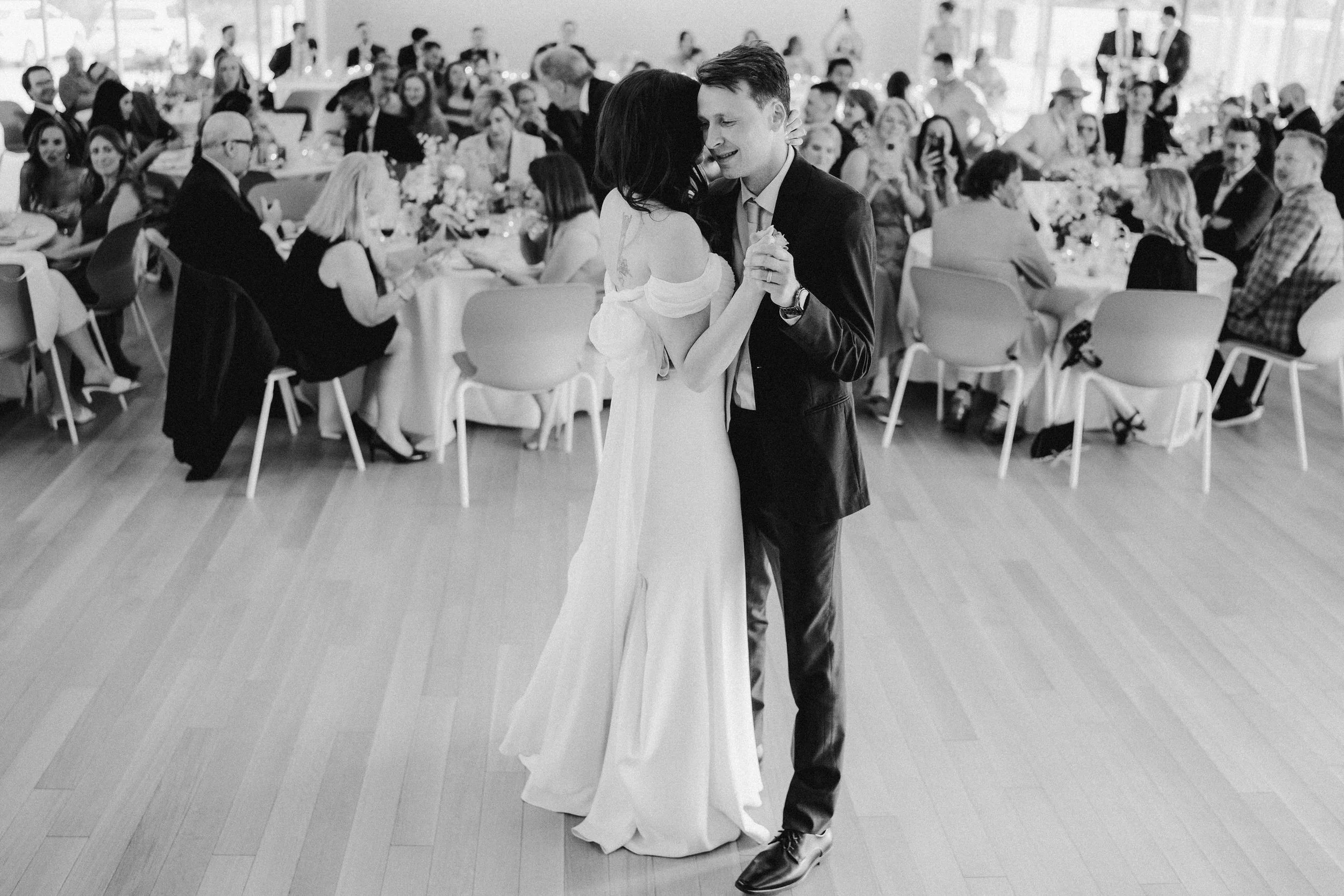 cute-first-dance-edmonton-diwan-botanic-gardens-devon-alberta.jpg