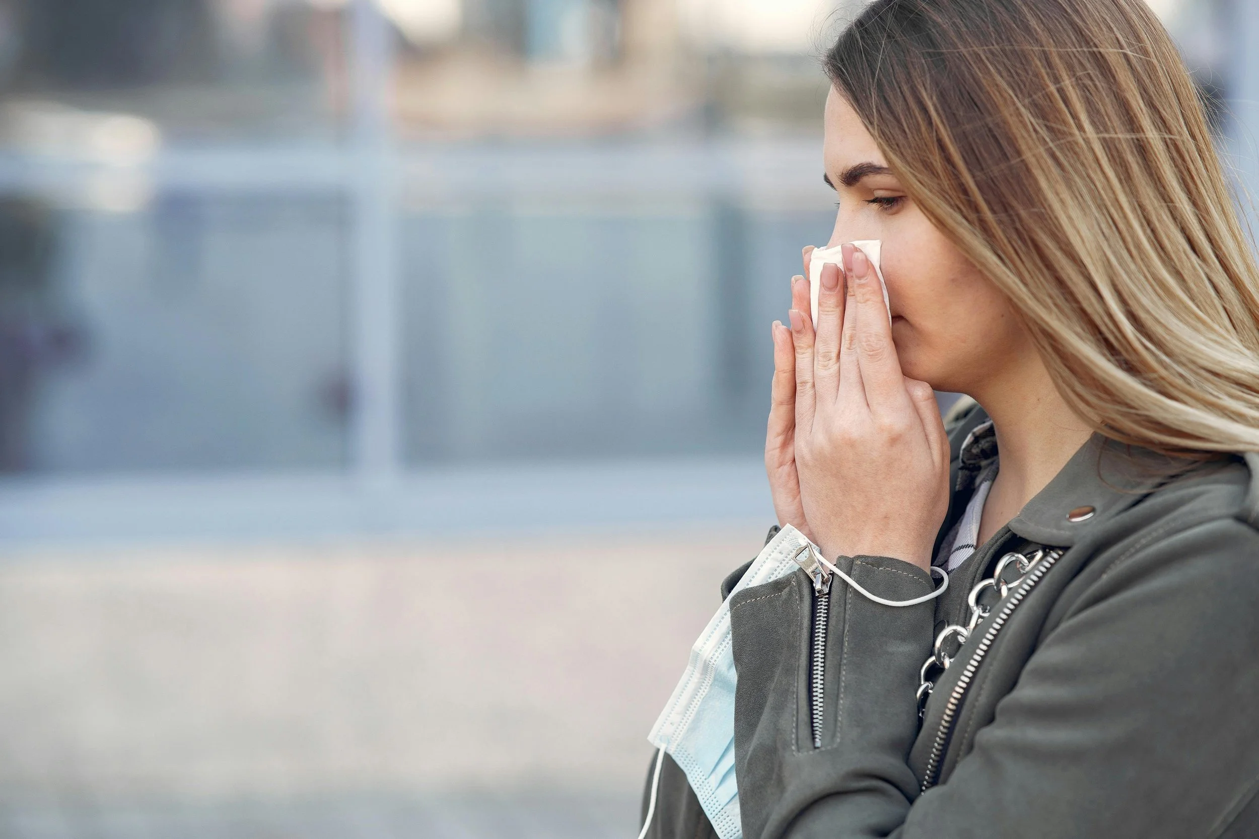 Seasonal Allergies and Workplace Safety: When Work Conditions Aggravate Health Issues