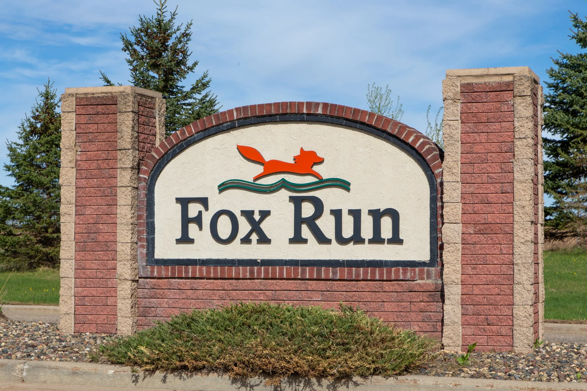 FoxRunSign.jpg