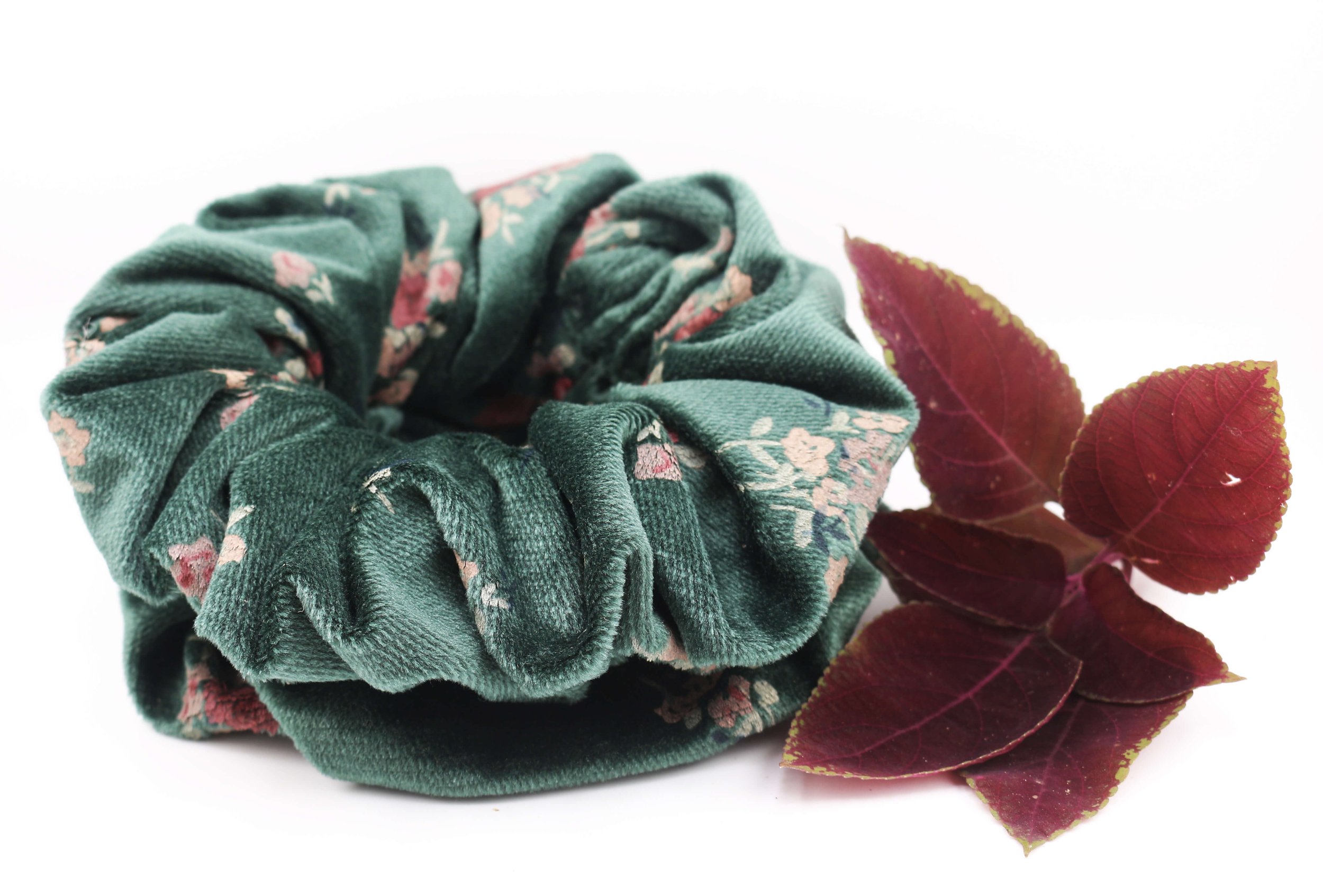 Velvet green scrunchie 1.jpg