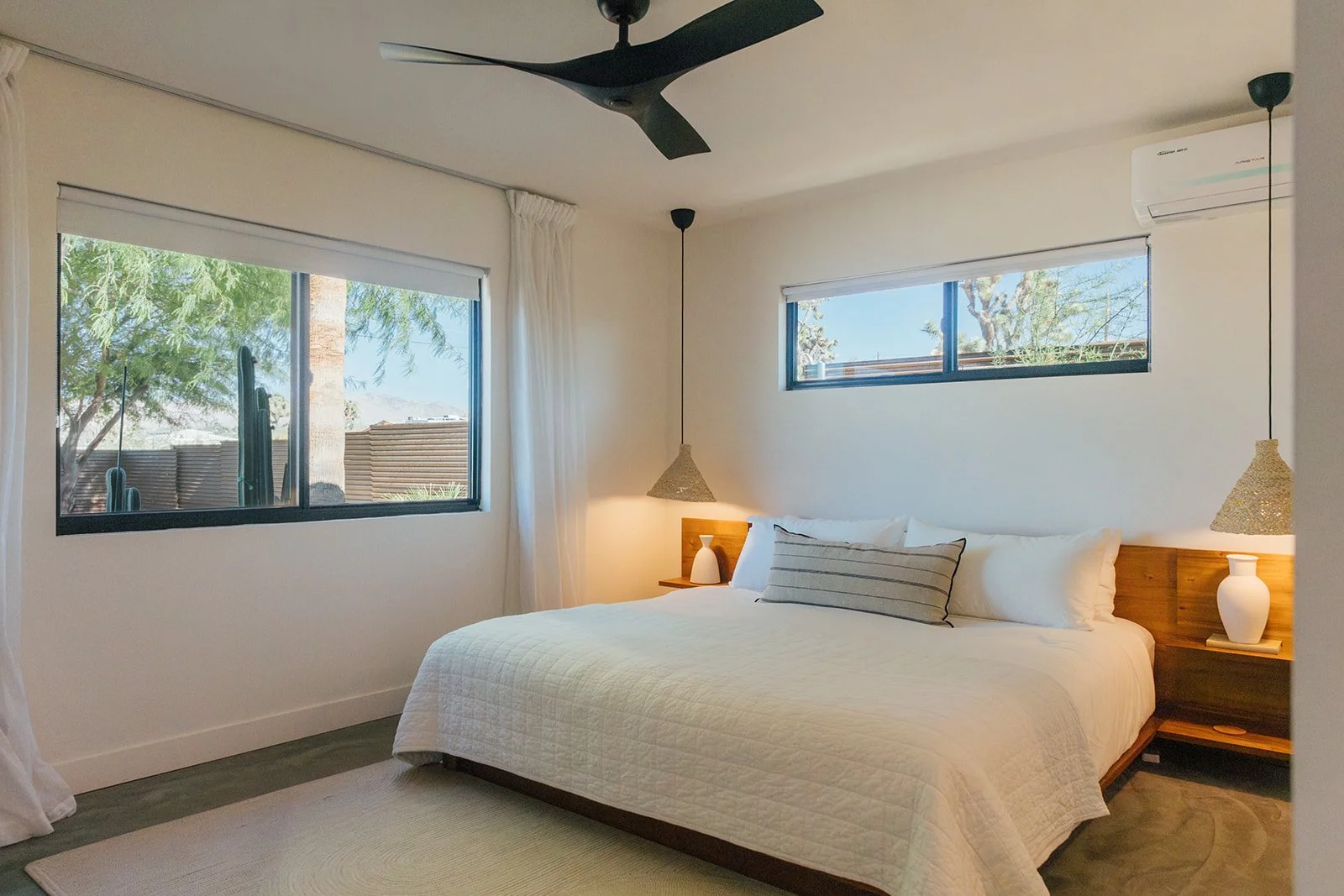 Bedroom2_003.jpg