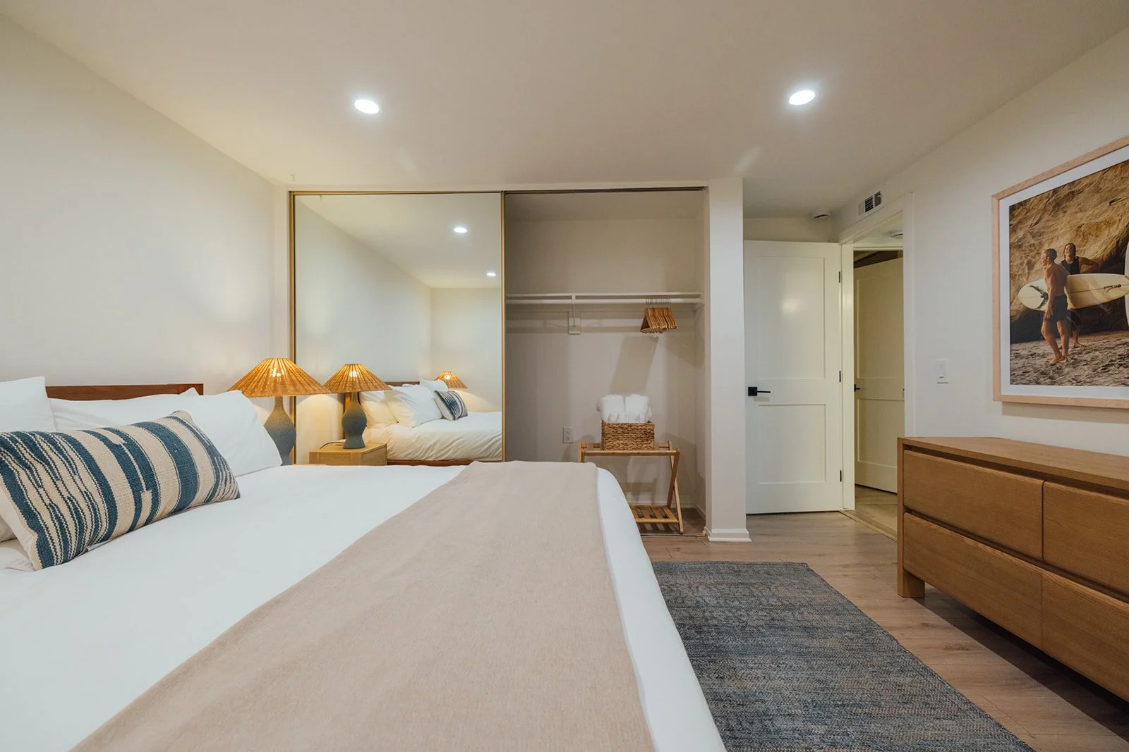 S_Bedroom2_003.jpg
